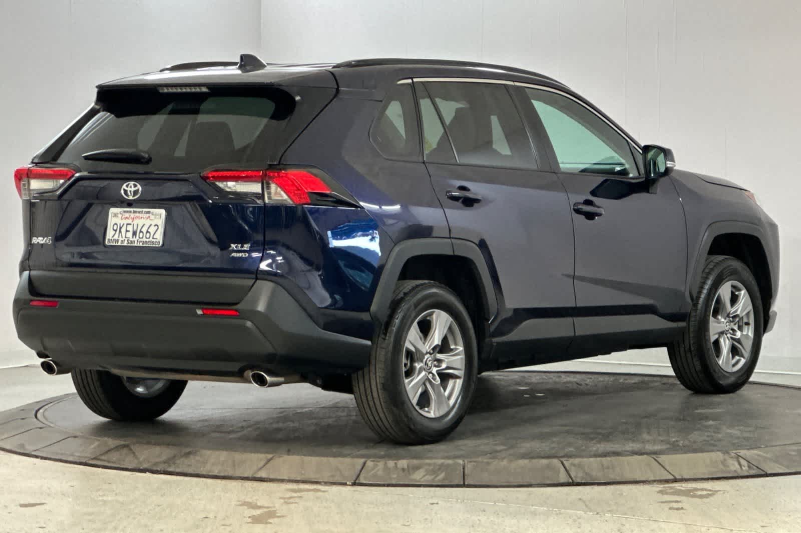 2024 Toyota RAV4 XLE 2