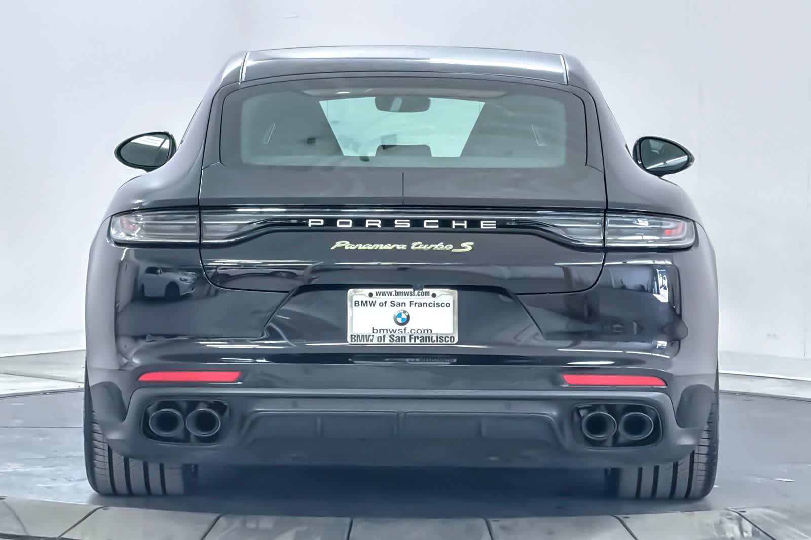 Thumbnail: 2022 Porsche Panamera - 7