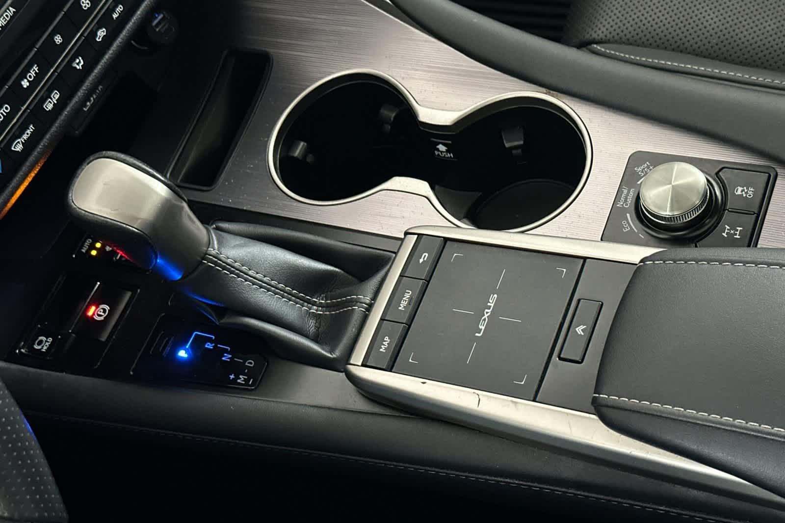 Thumbnail: 2022 Lexus RX - 22