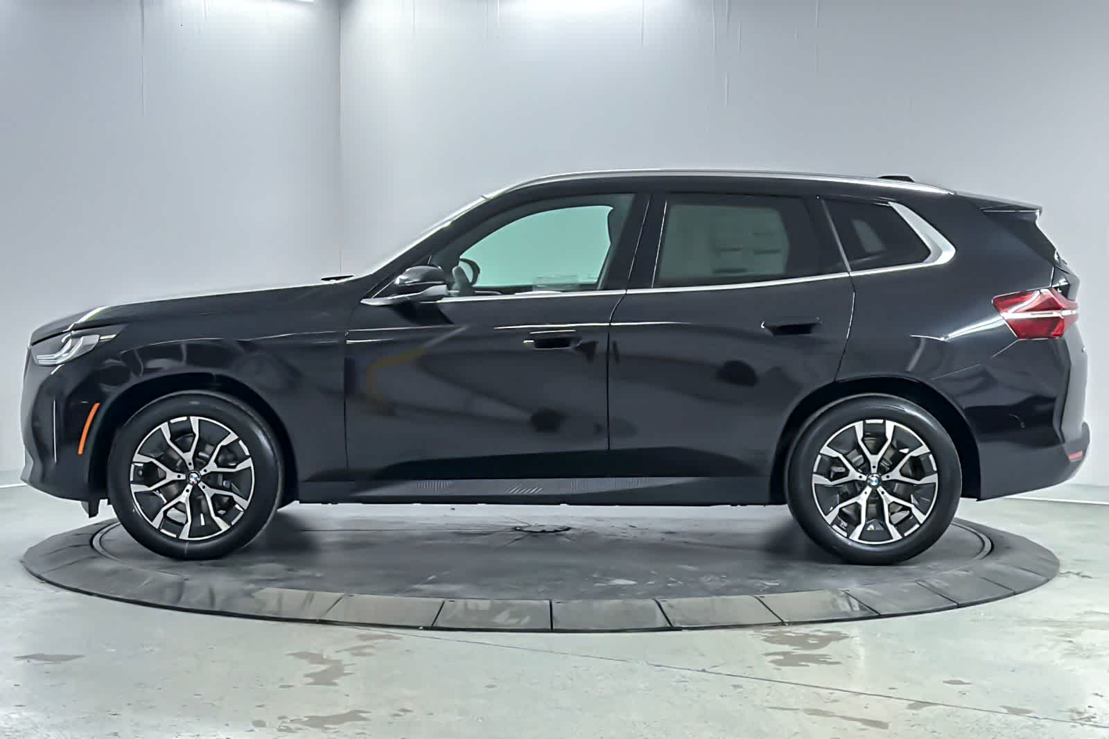 Thumbnail: 2026 BMW X3 - 5