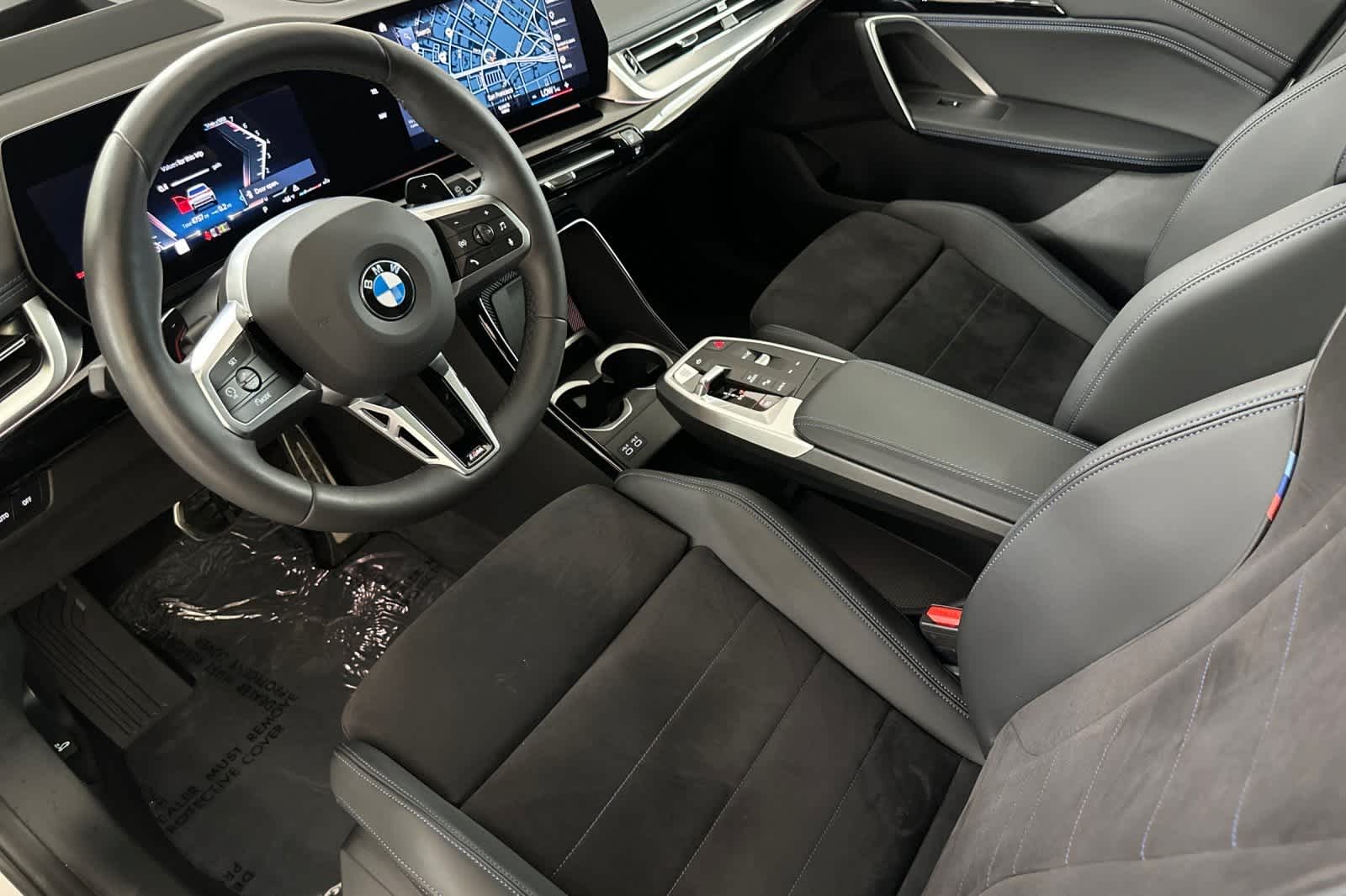 Thumbnail: 2023 BMW X1 - 11