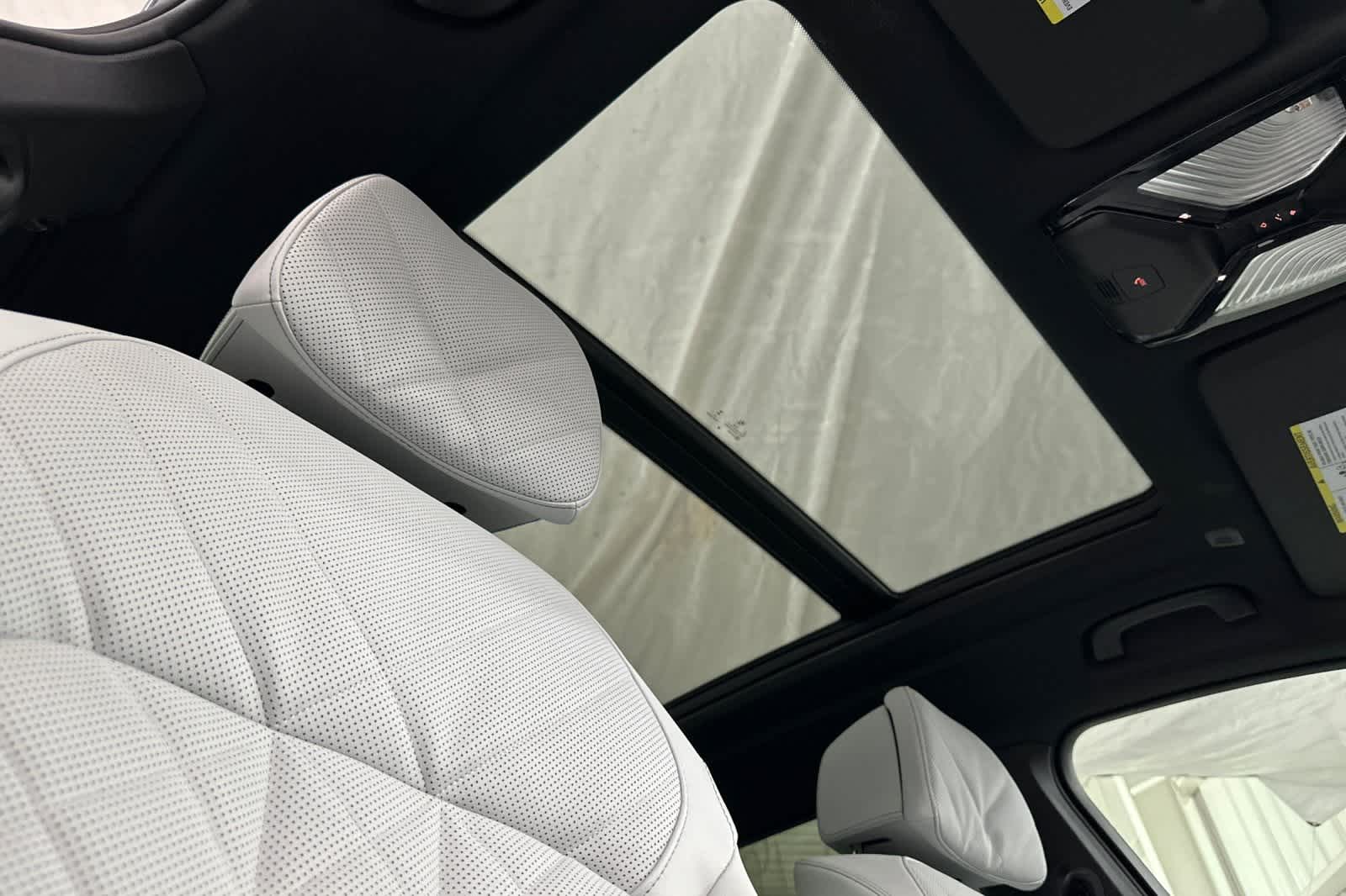 Thumbnail: 2026 BMW X5 - 17