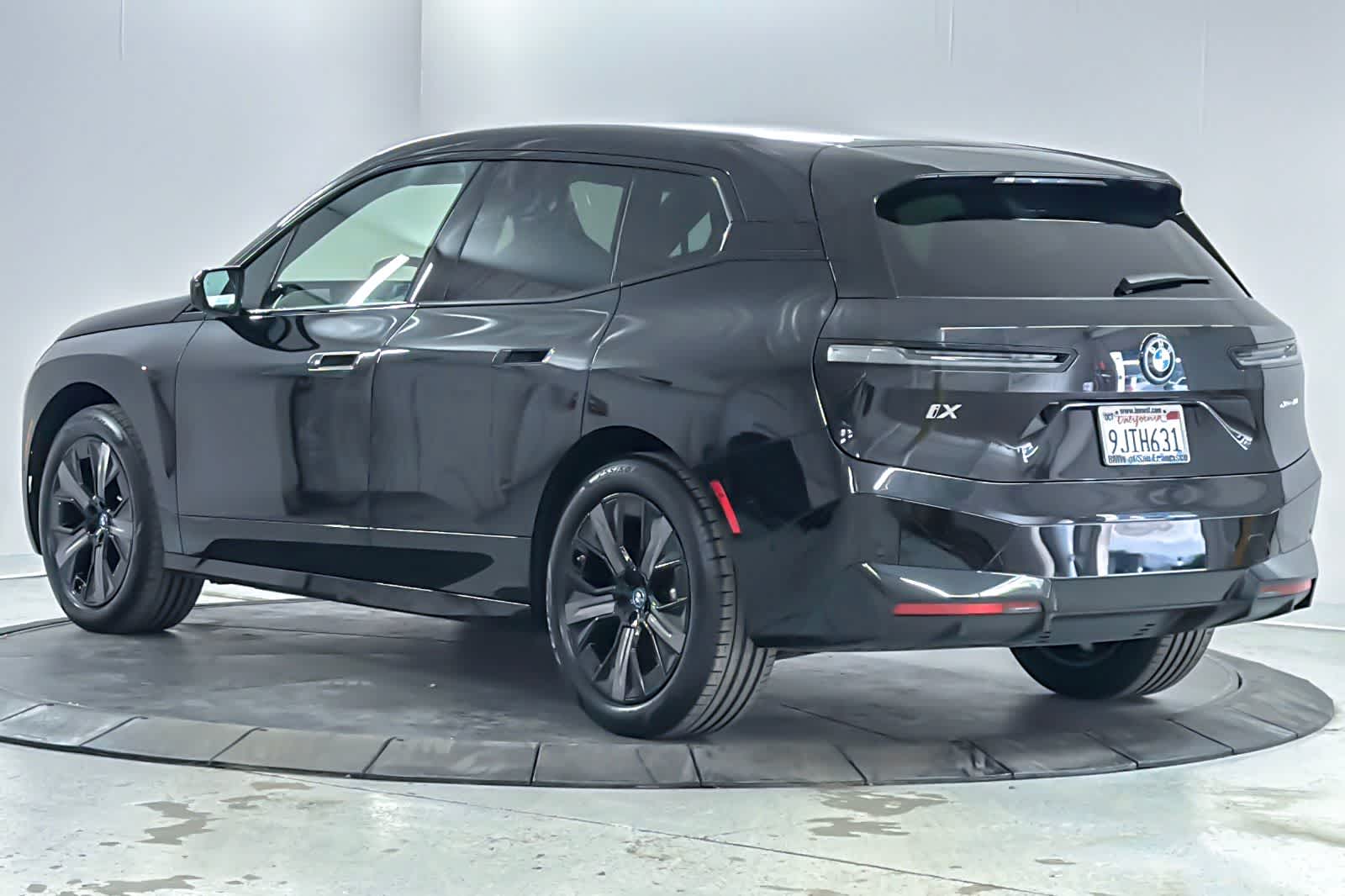 Thumbnail: 2024 BMW iX - 6