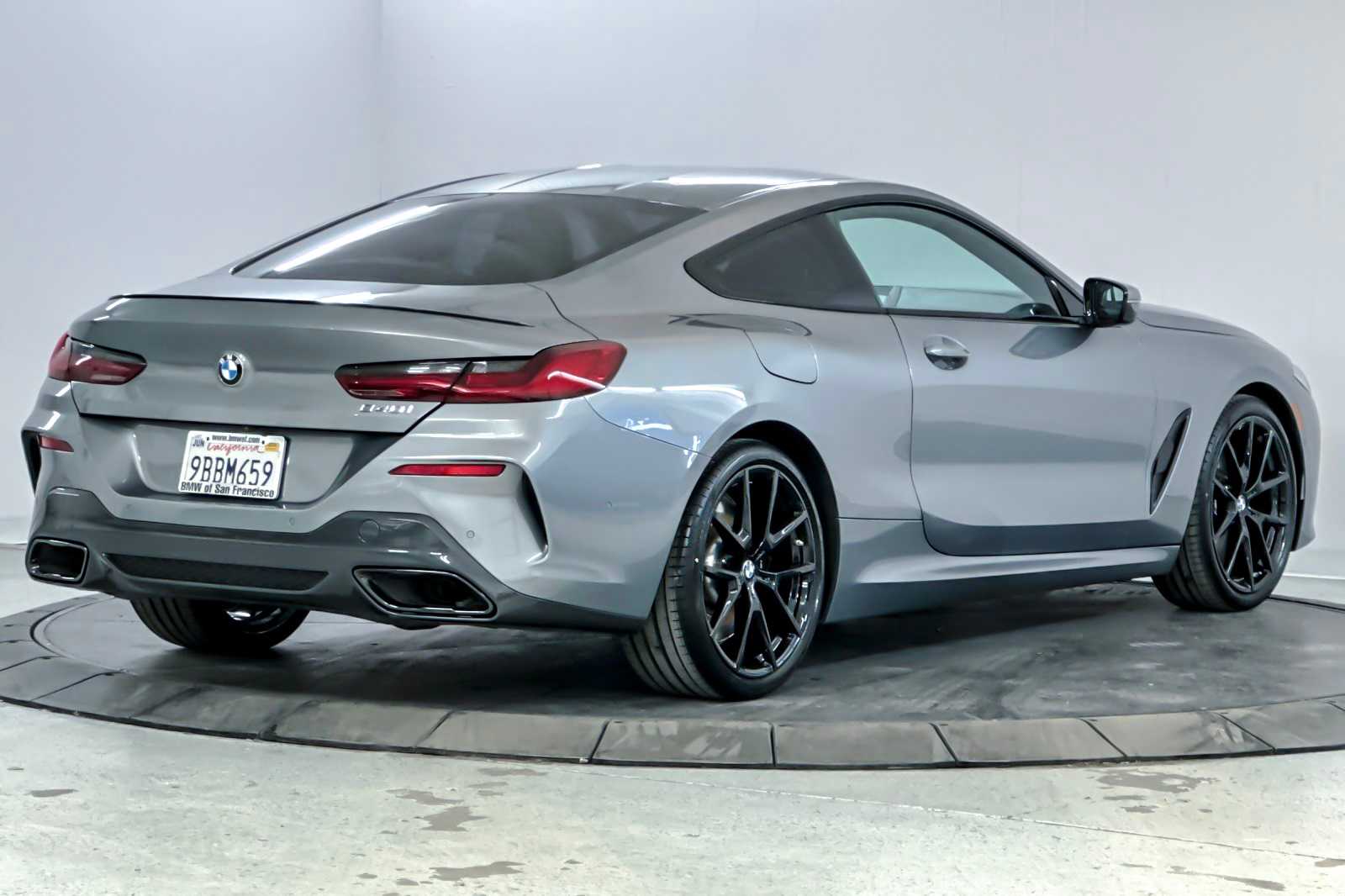Thumbnail: 2023 BMW 8 Series - 2