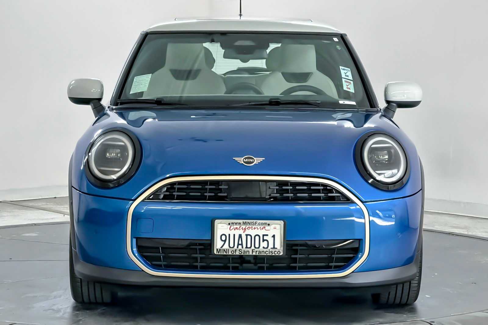 Thumbnail: 2025 MINI Cooper Hardtop - 10