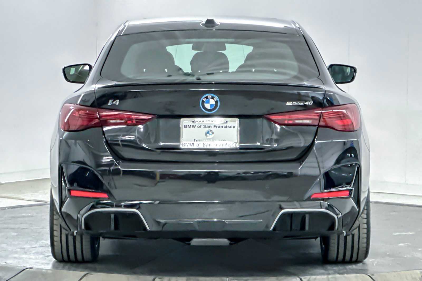 Thumbnail: 2025 BMW i4 - 7