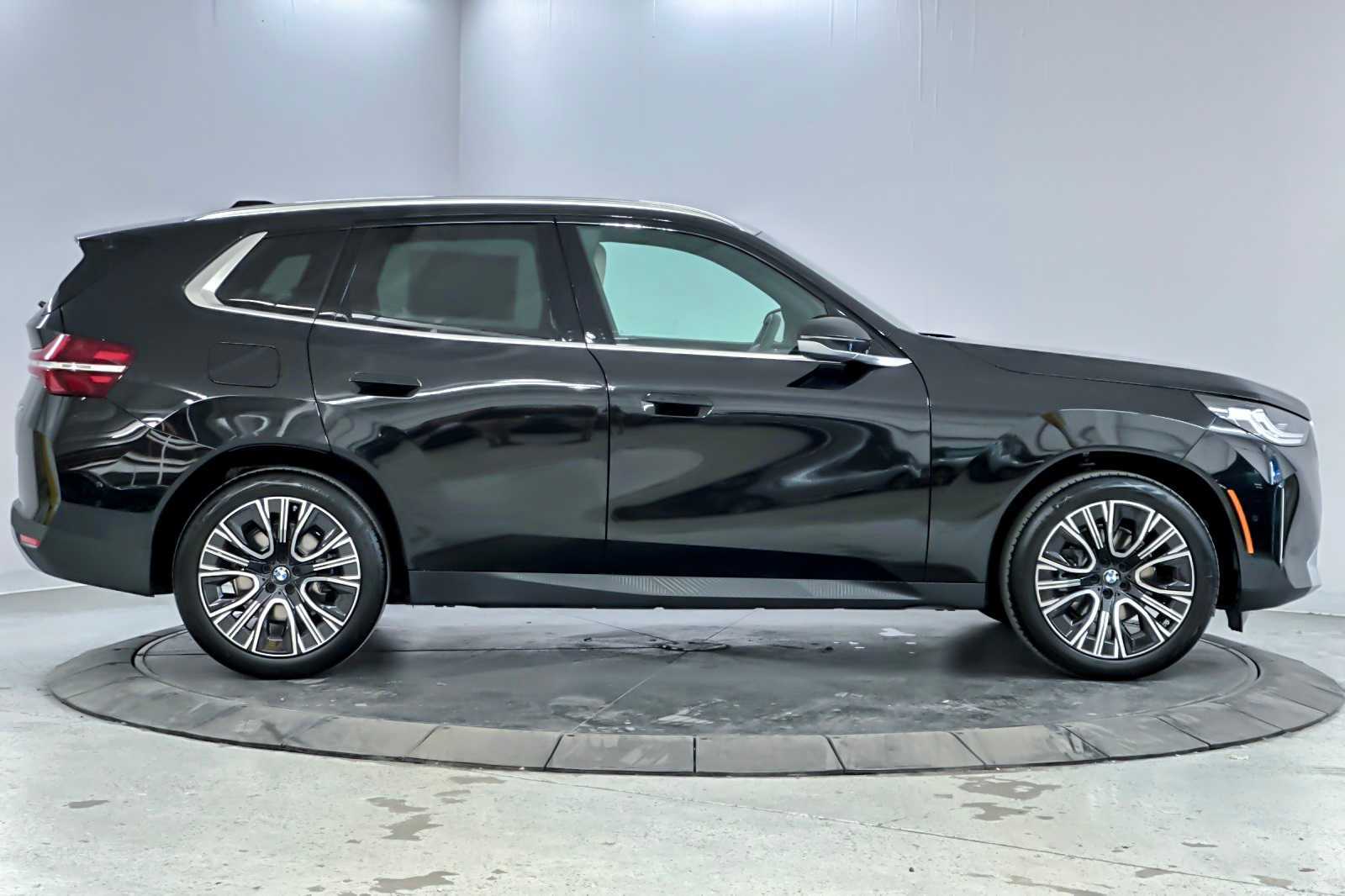 Thumbnail: 2026 BMW X3 - 8