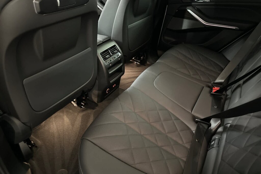 Used 2024 BMW X5 xDrive40i SUV