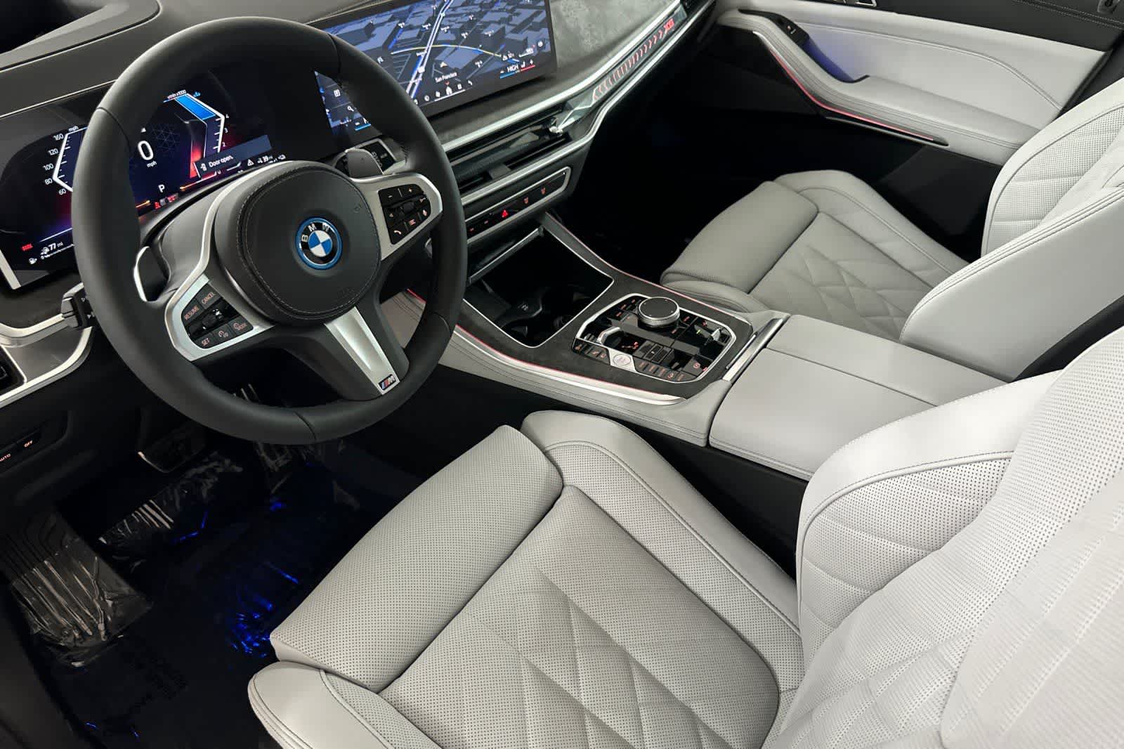 Thumbnail: 2026 BMW X5 - 11