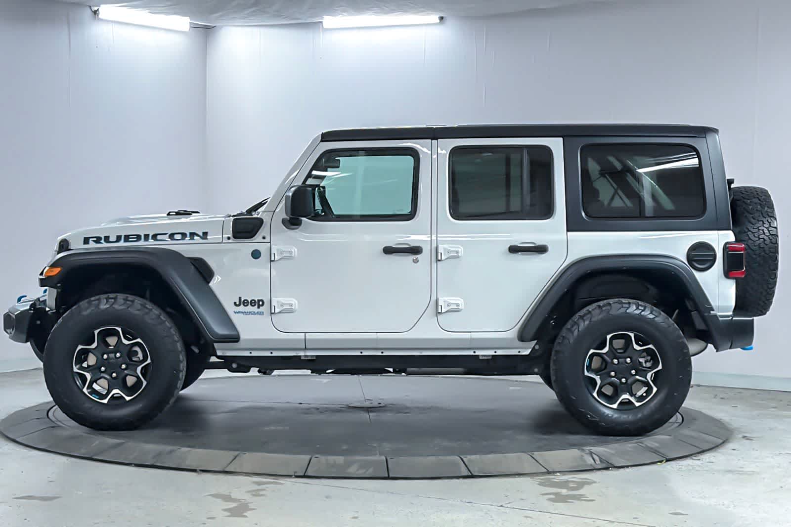 Thumbnail: 2022 Jeep Wrangler - 5
