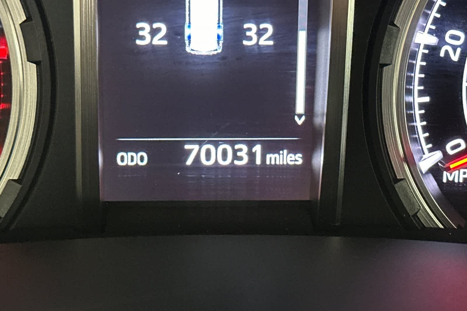 Thumbnail: 2020 Toyota 4Runner - 26