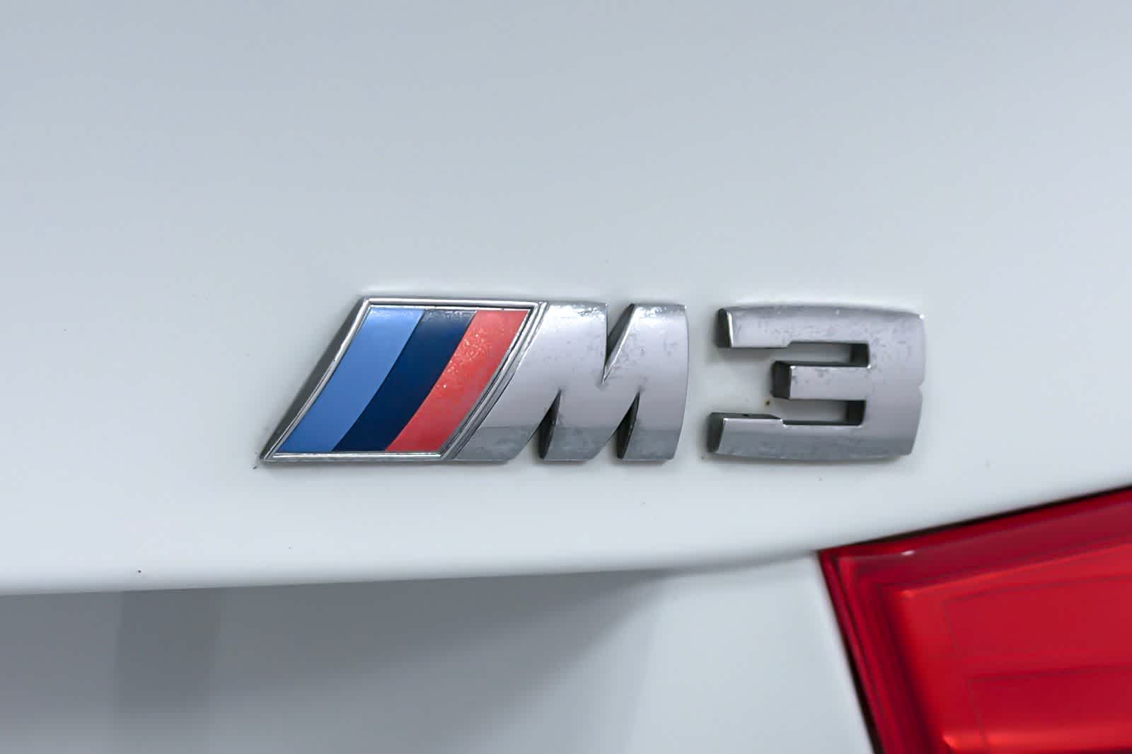 Thumbnail: 2011 BMW M3 - 25