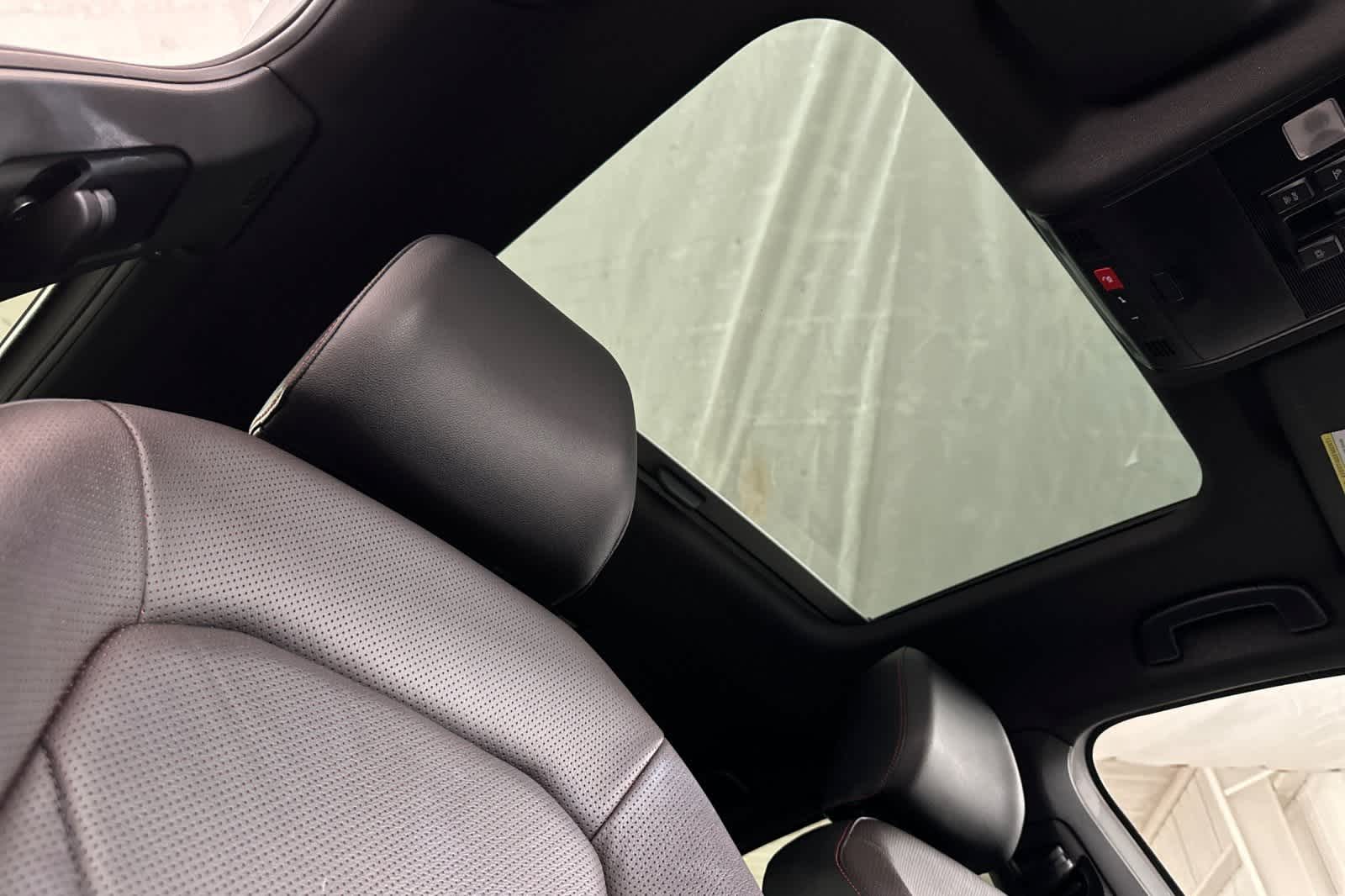 Thumbnail: 2022 Volkswagen Jetta - 16