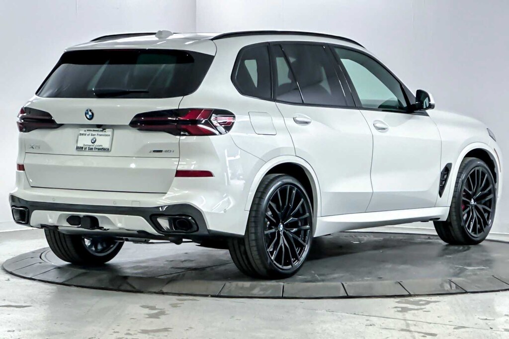 New 2026 BMW X5 xDrive40i SUV