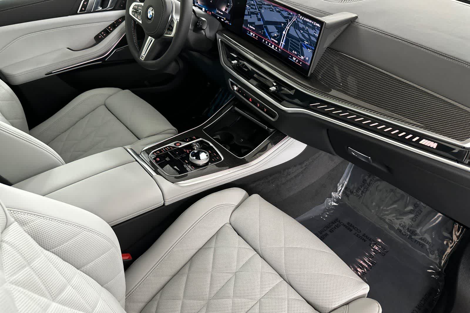 Thumbnail: 2026 BMW X5 - 16