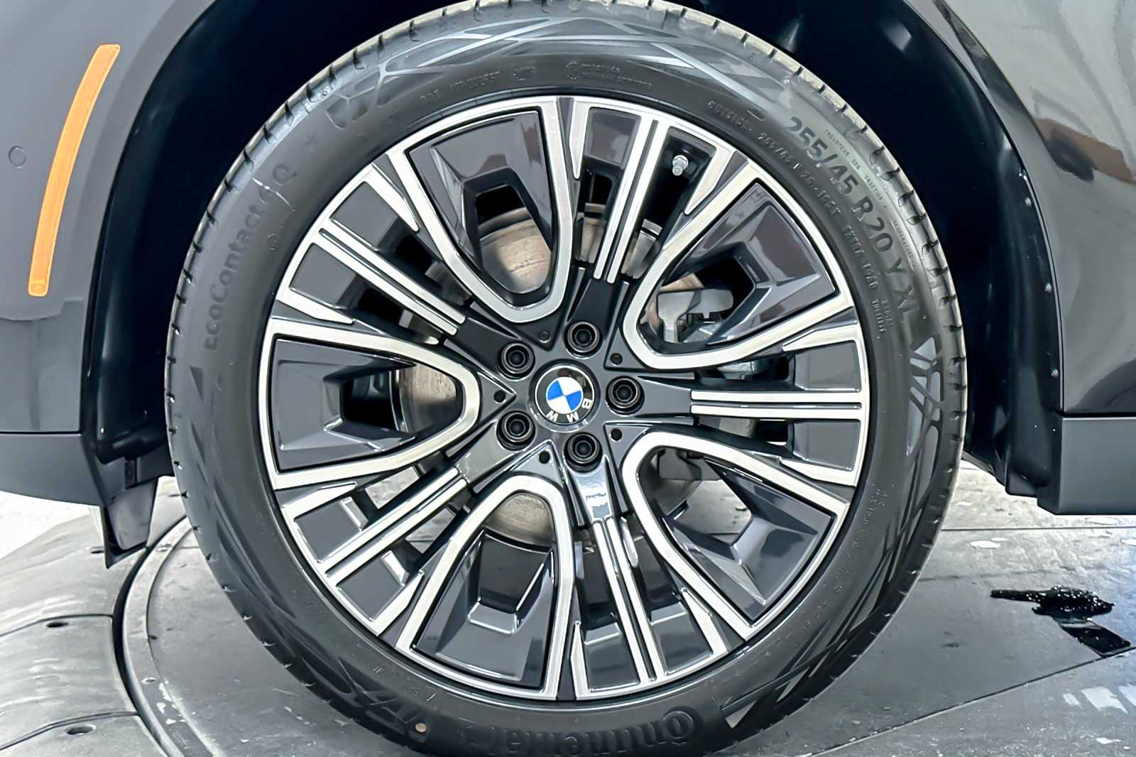 Thumbnail: 2026 BMW X3 - 25