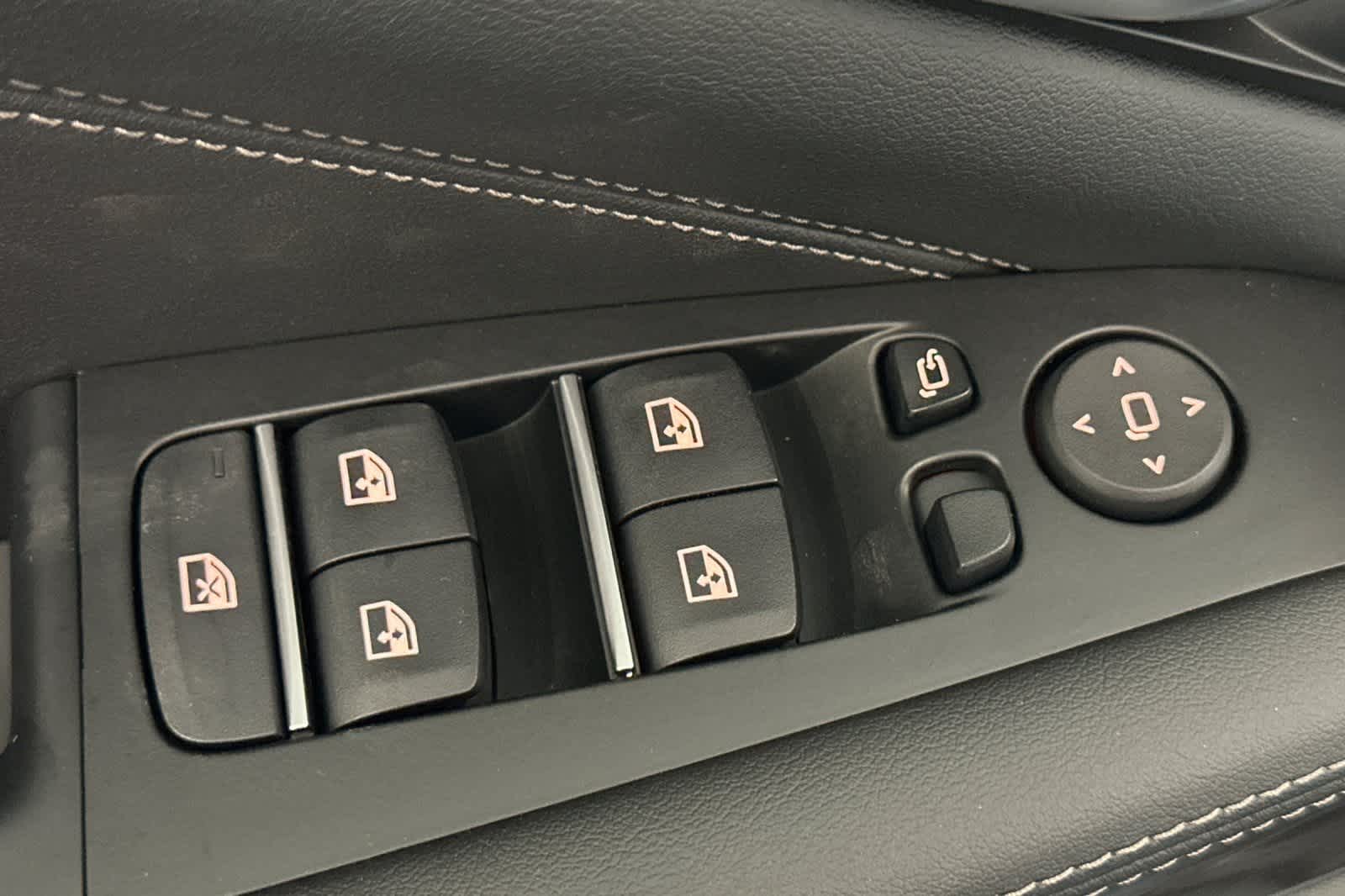 Thumbnail: 2026 BMW X5 - 13