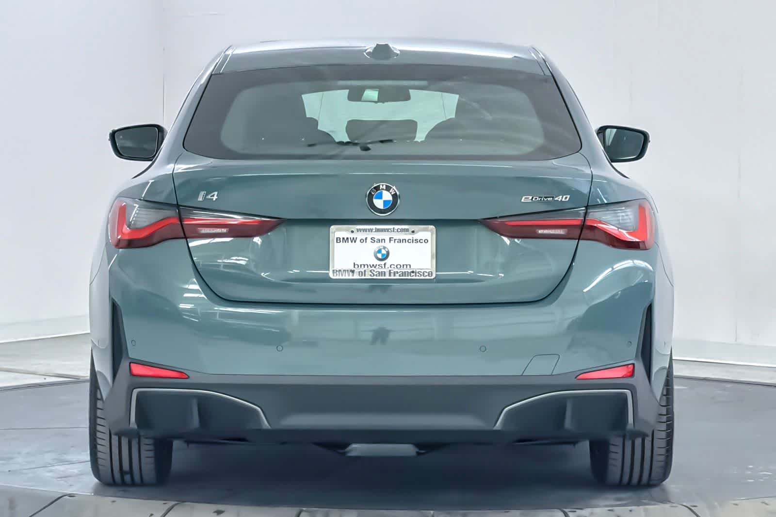 Thumbnail: 2026 BMW i4 - 7