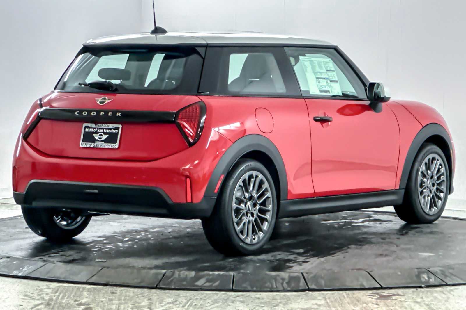 Thumbnail: 2025 MINI Cooper Hardtop - 2