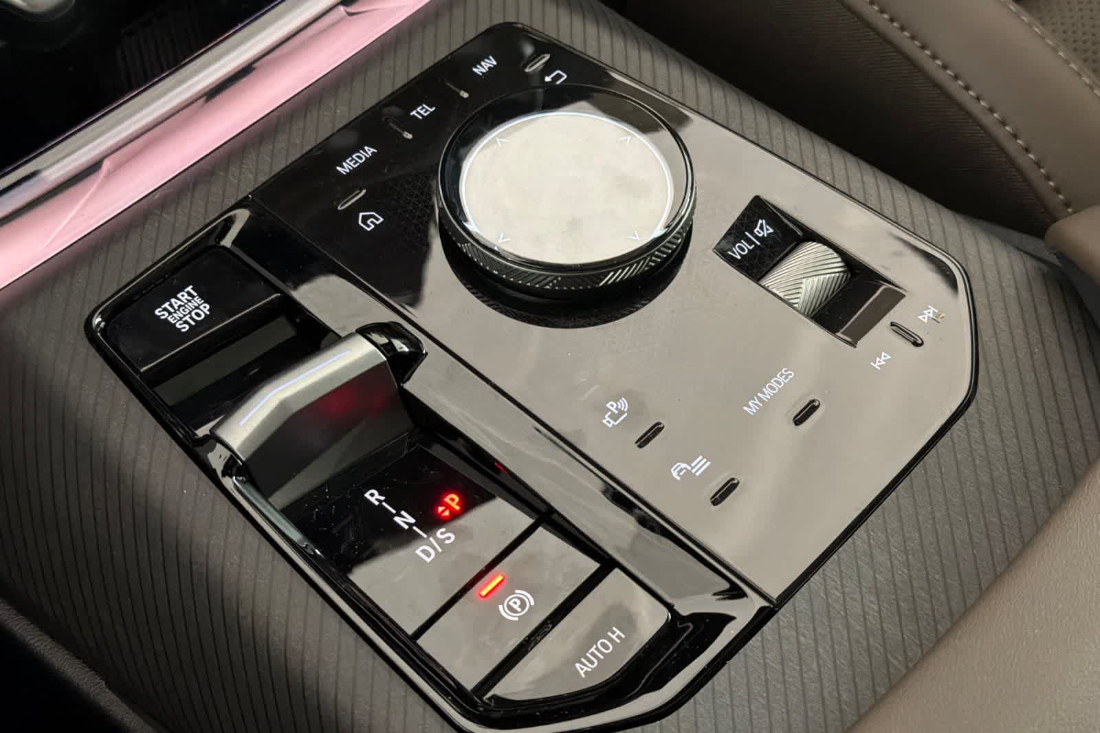 Thumbnail: 2026 BMW X3 - 22