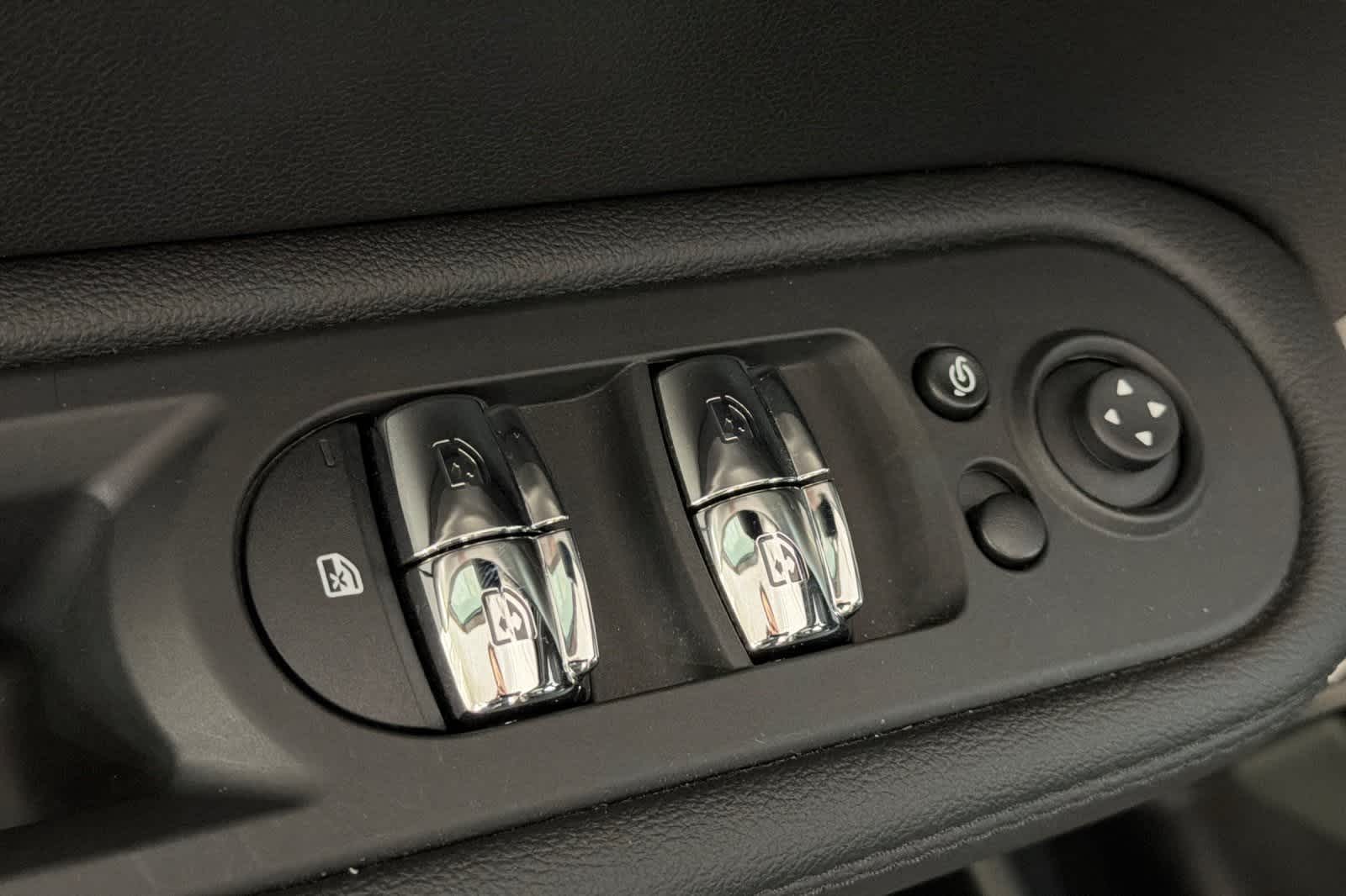 Thumbnail: 2023 MINI Cooper Countryman - 13