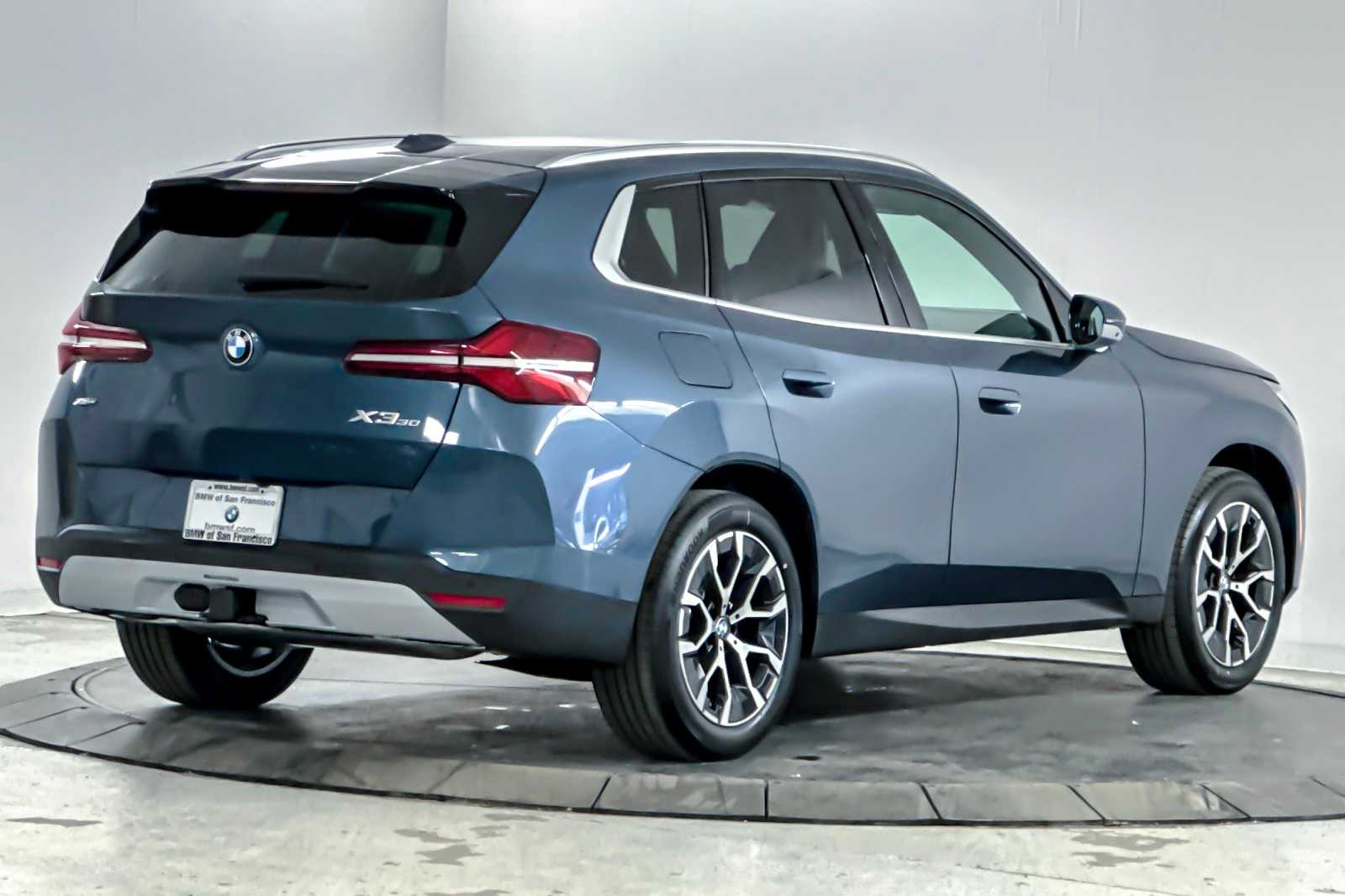 Thumbnail: 2026 BMW X3 - 2