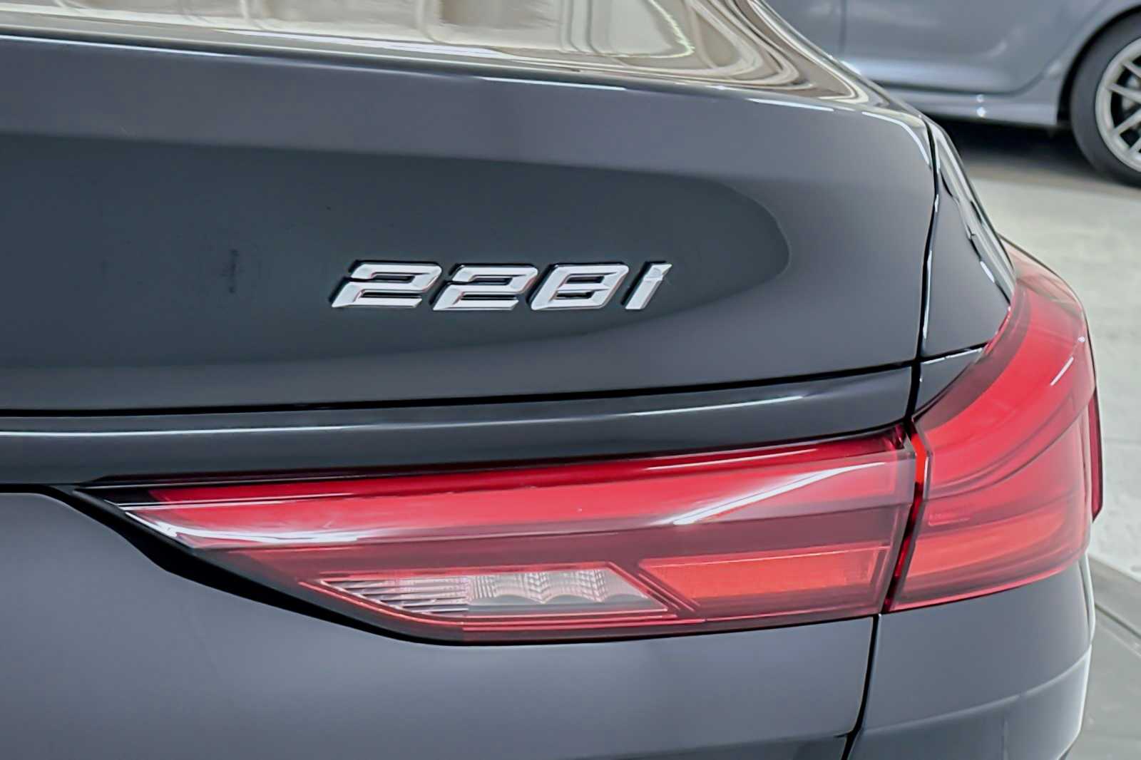 Thumbnail: 2024 BMW 2 Series - 25