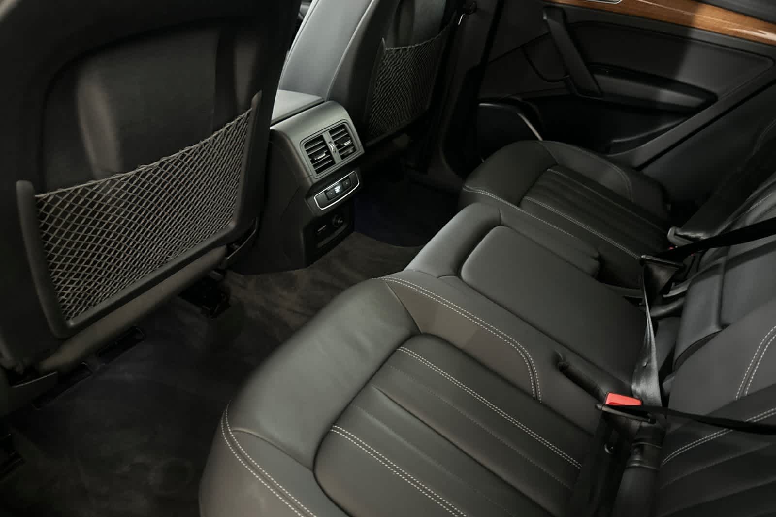 Thumbnail: 2021 Audi Q5 - 4