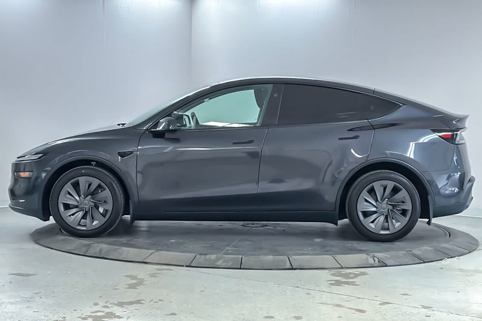 Thumbnail: 2026 Tesla Model Y - 5