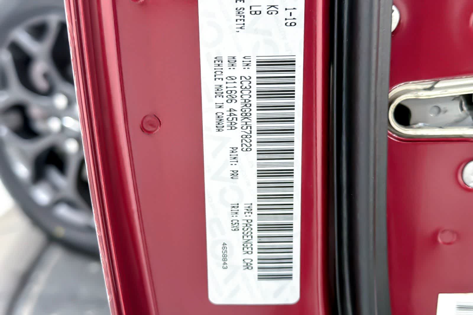 Thumbnail: 2019 Chrysler 300 - 27