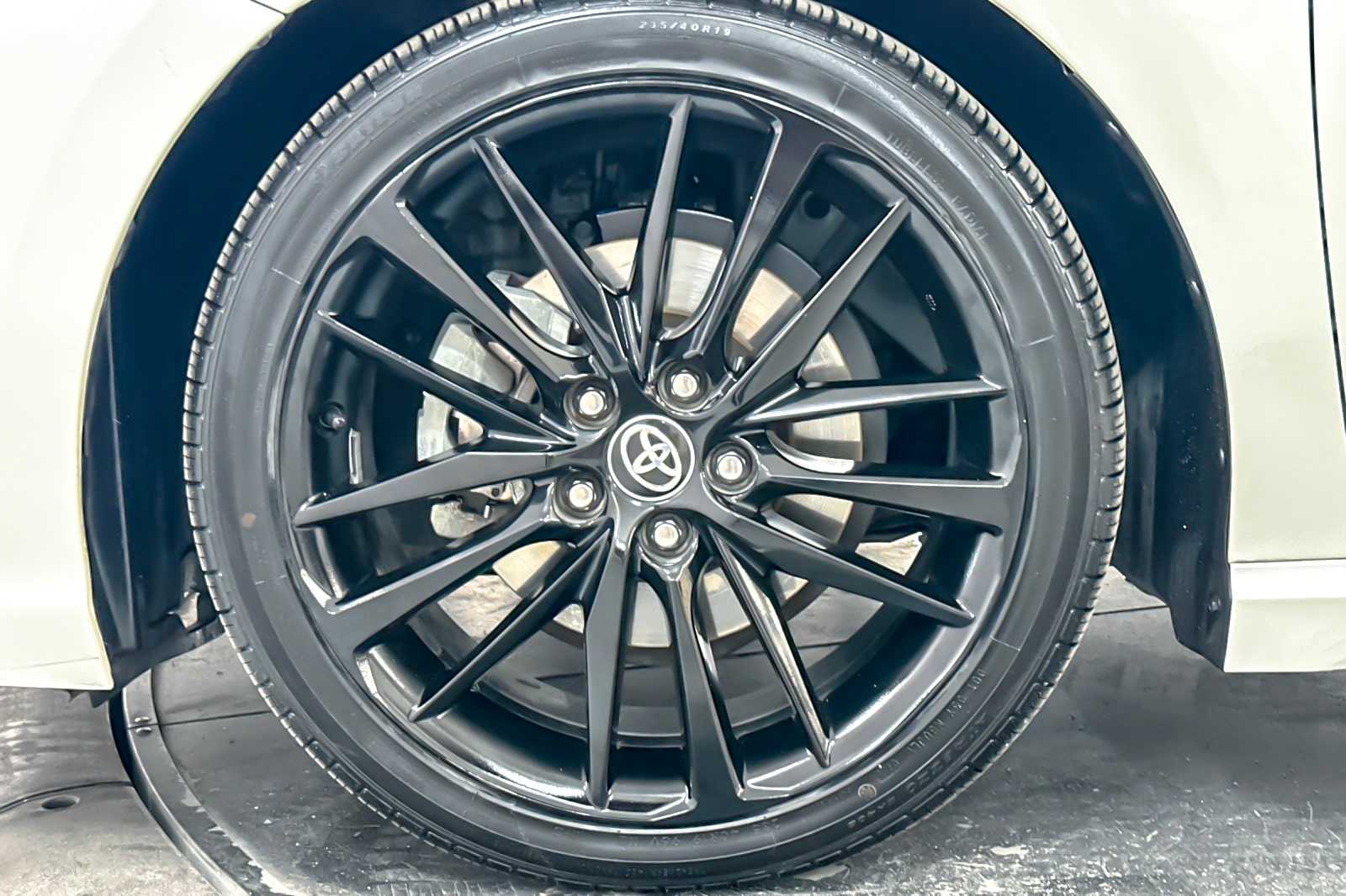 Thumbnail: 2022 Toyota Camry - 25