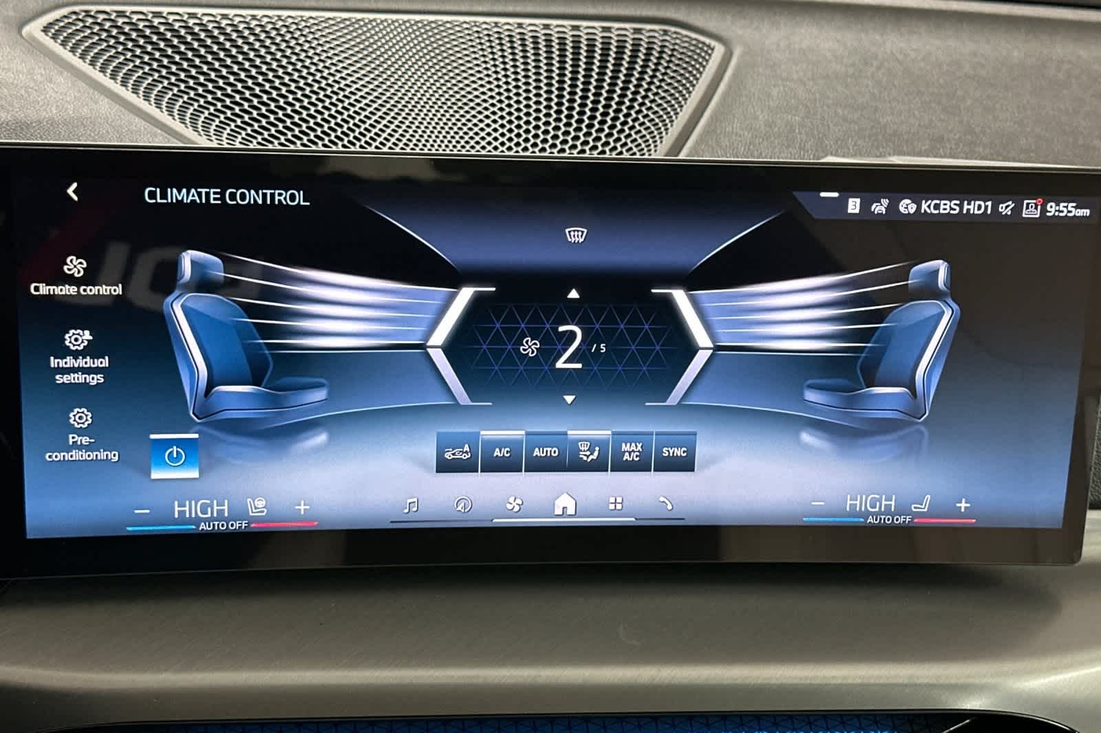 Thumbnail: 2025 BMW i4 - 20