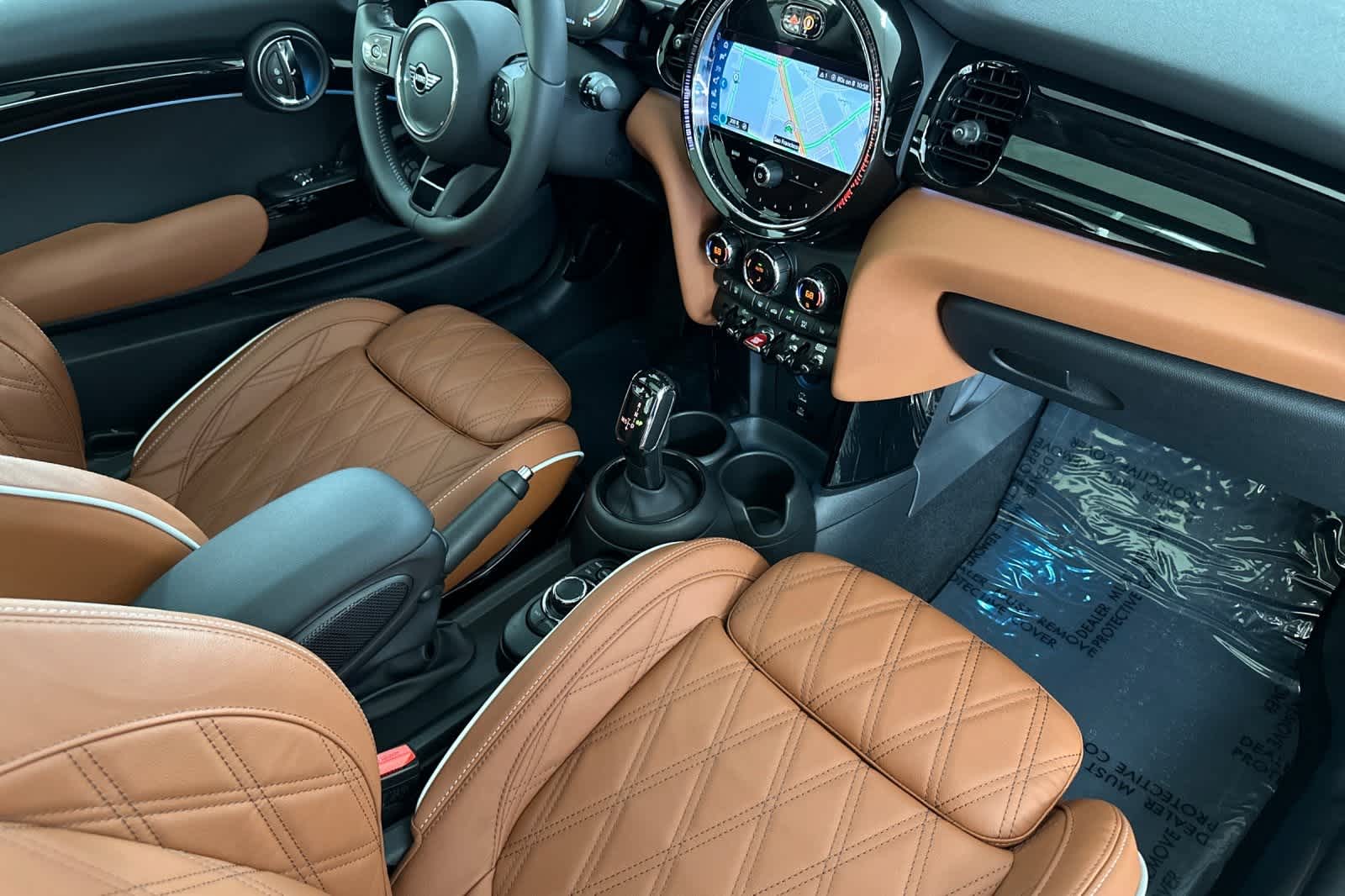 Thumbnail: 2023 MINI Cooper Hardtop - 16