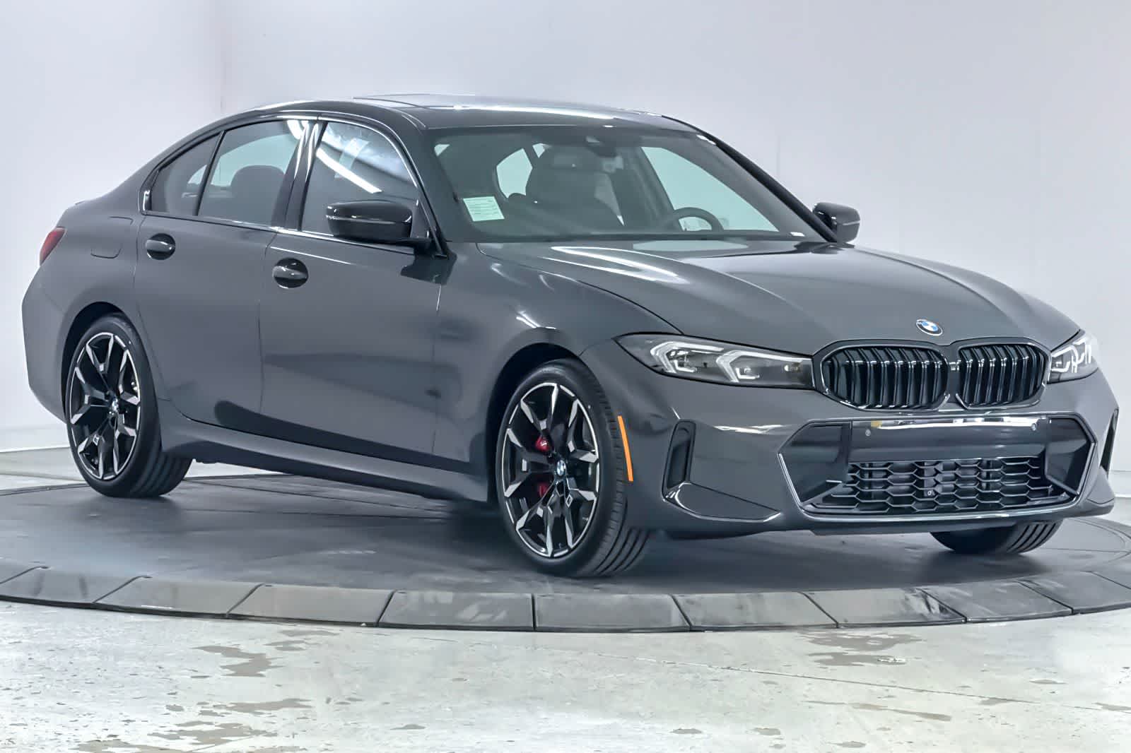 Thumbnail: 2026 BMW 3 Series - 9