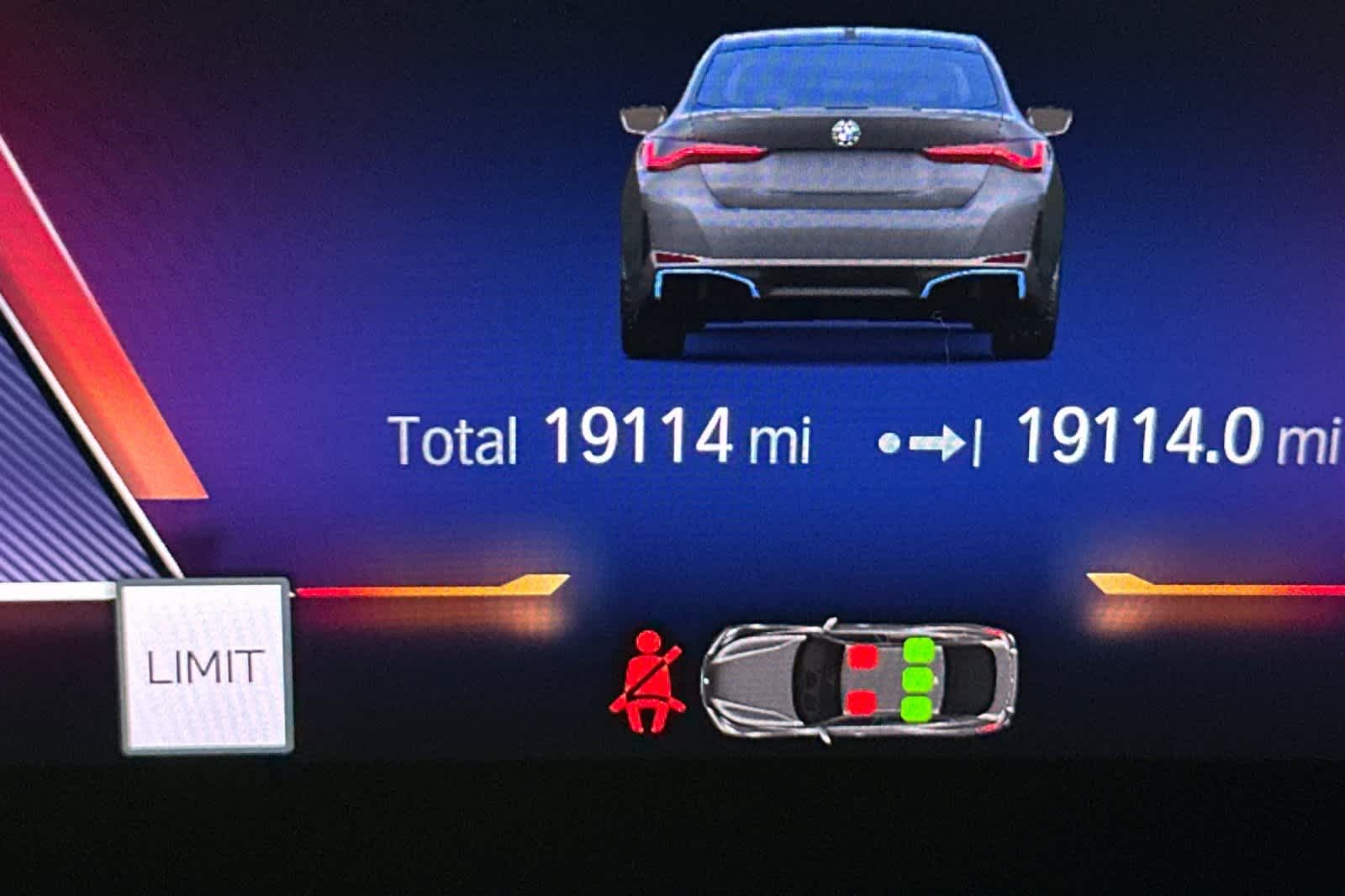 Thumbnail: 2023 BMW i4 - 25