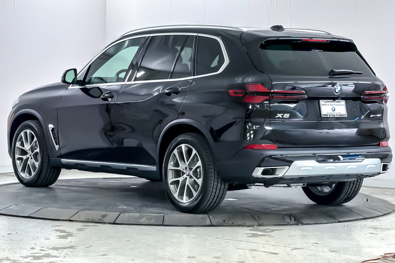 Thumbnail: 2026 BMW X5 - 6