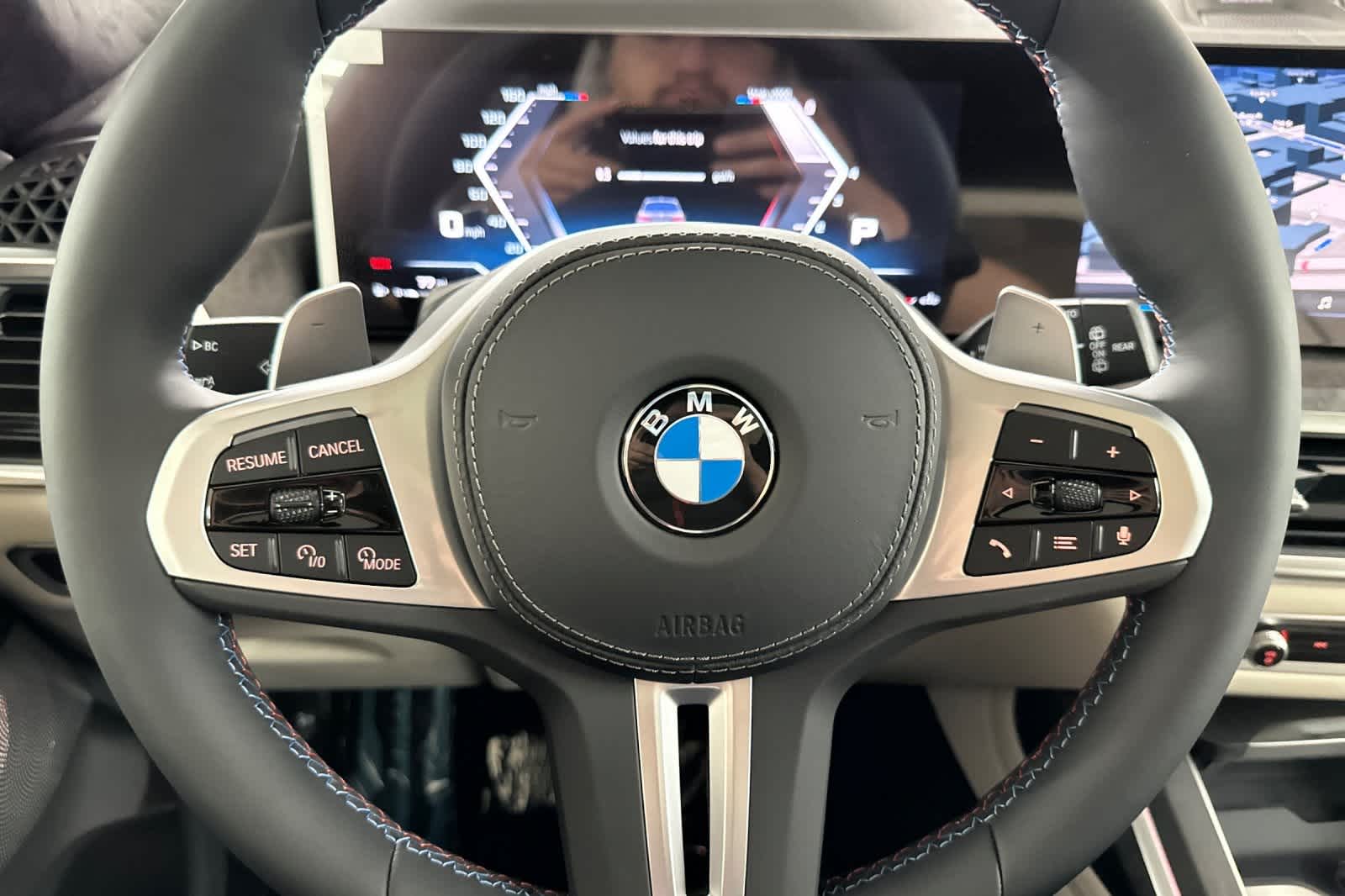 Thumbnail: 2026 BMW X7 - 24