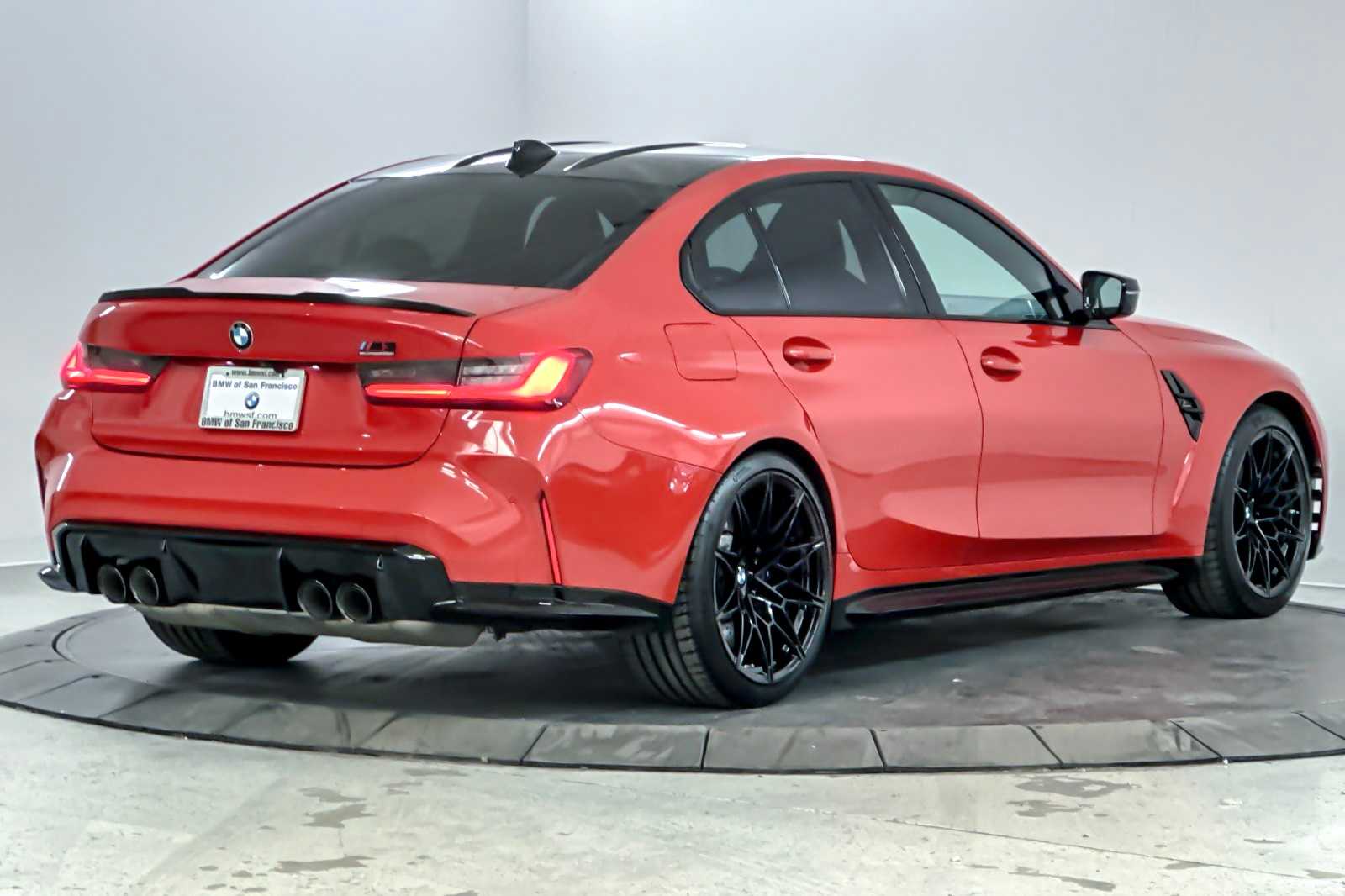 Thumbnail: 2021 BMW M3 - 2