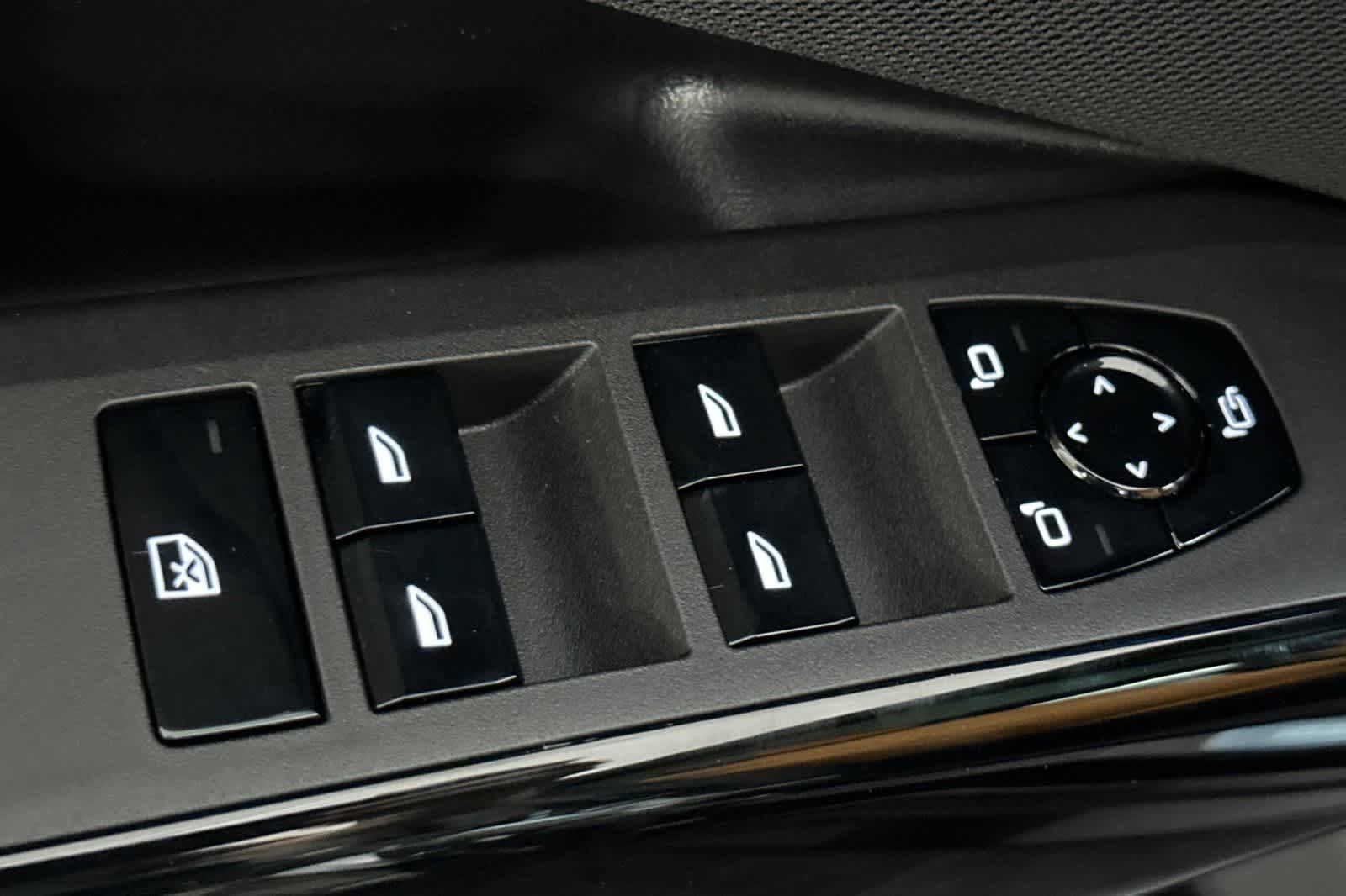 Thumbnail: 2026 BMW X3 - 13