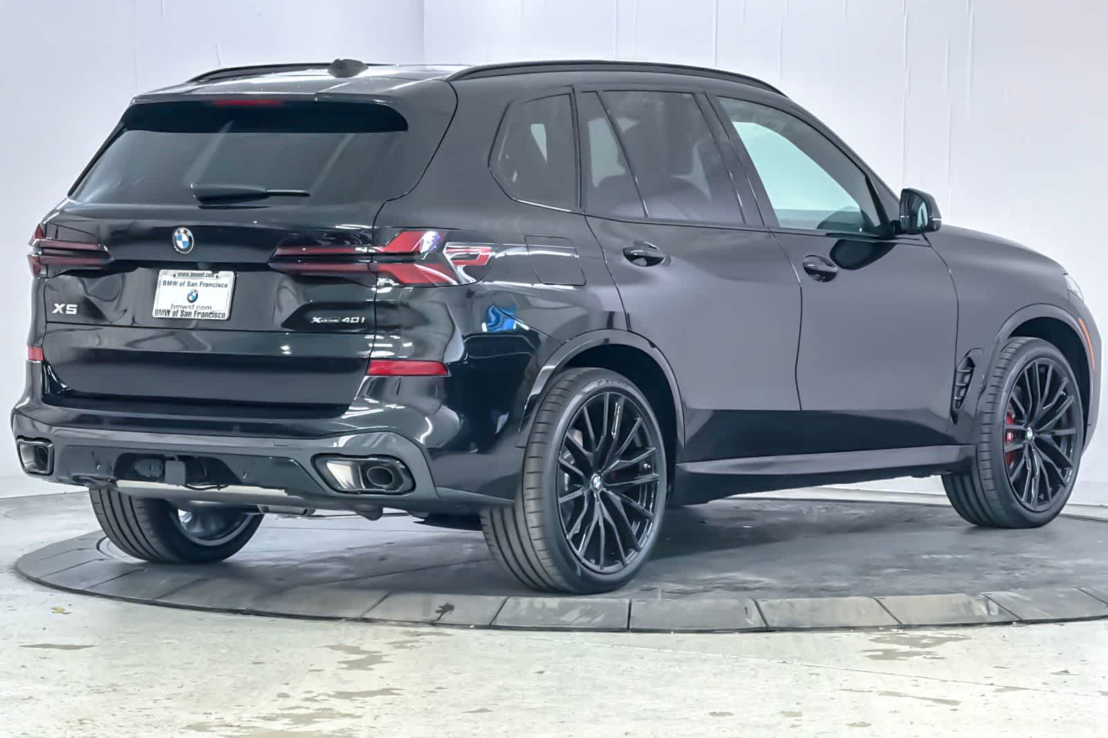 Thumbnail: 2026 BMW X5 - 2