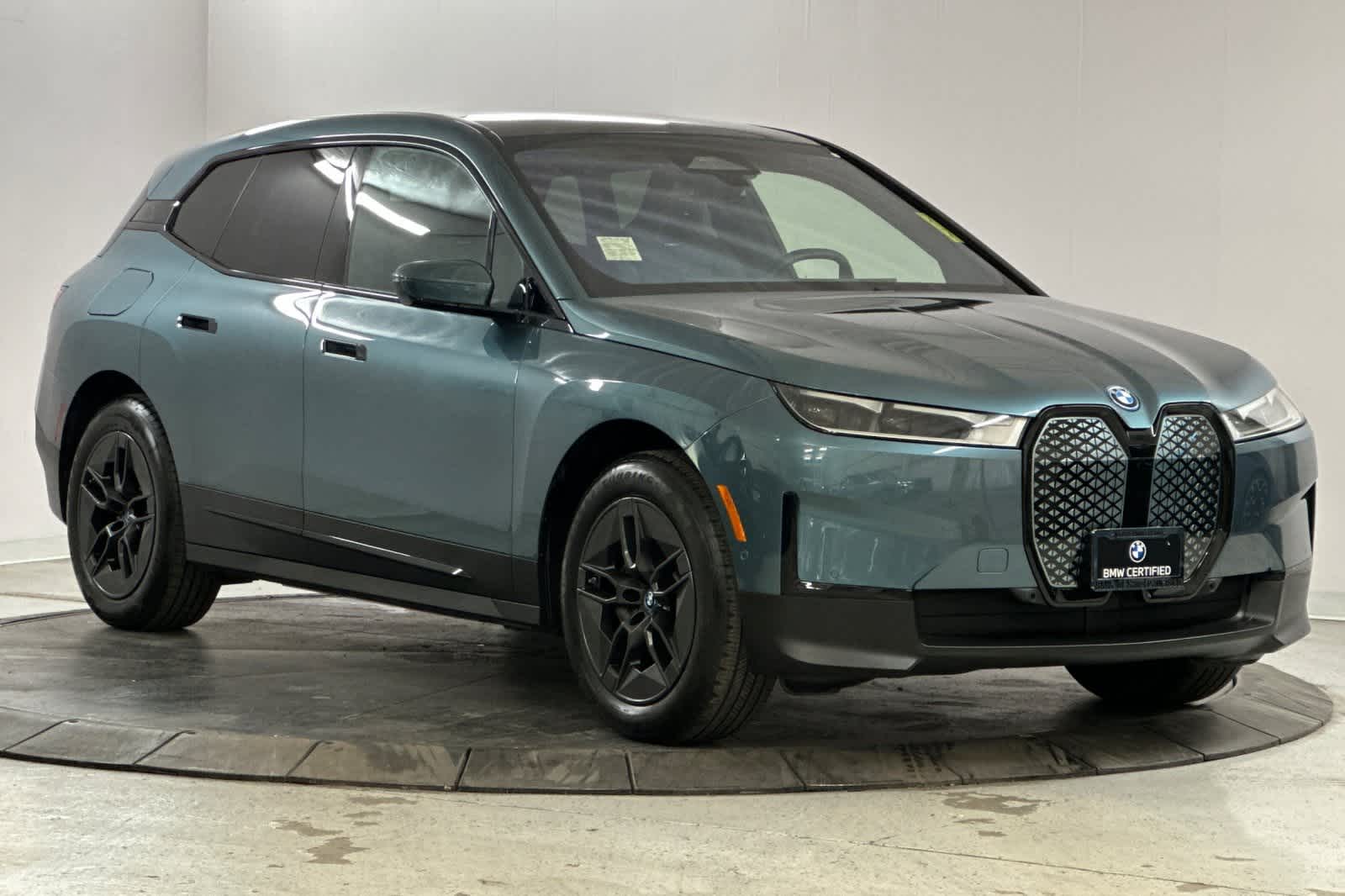 Thumbnail: 2023 BMW iX - 9
