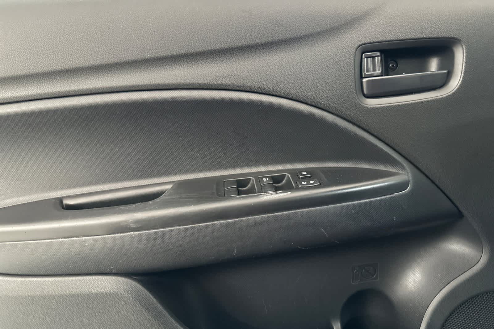 Thumbnail: 2021 Mitsubishi Mirage - 12