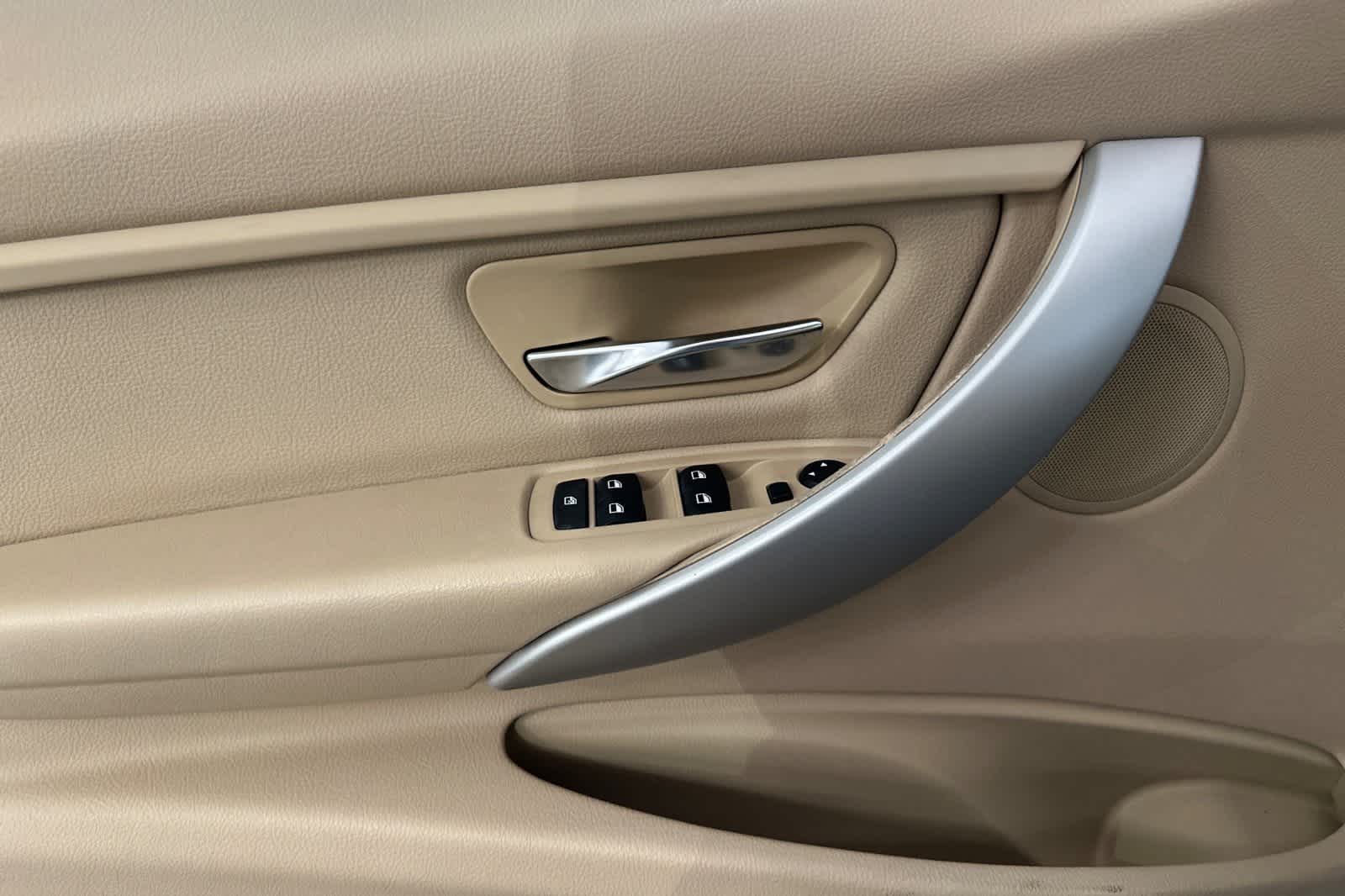 Thumbnail: 2014 BMW 3 Series - 12