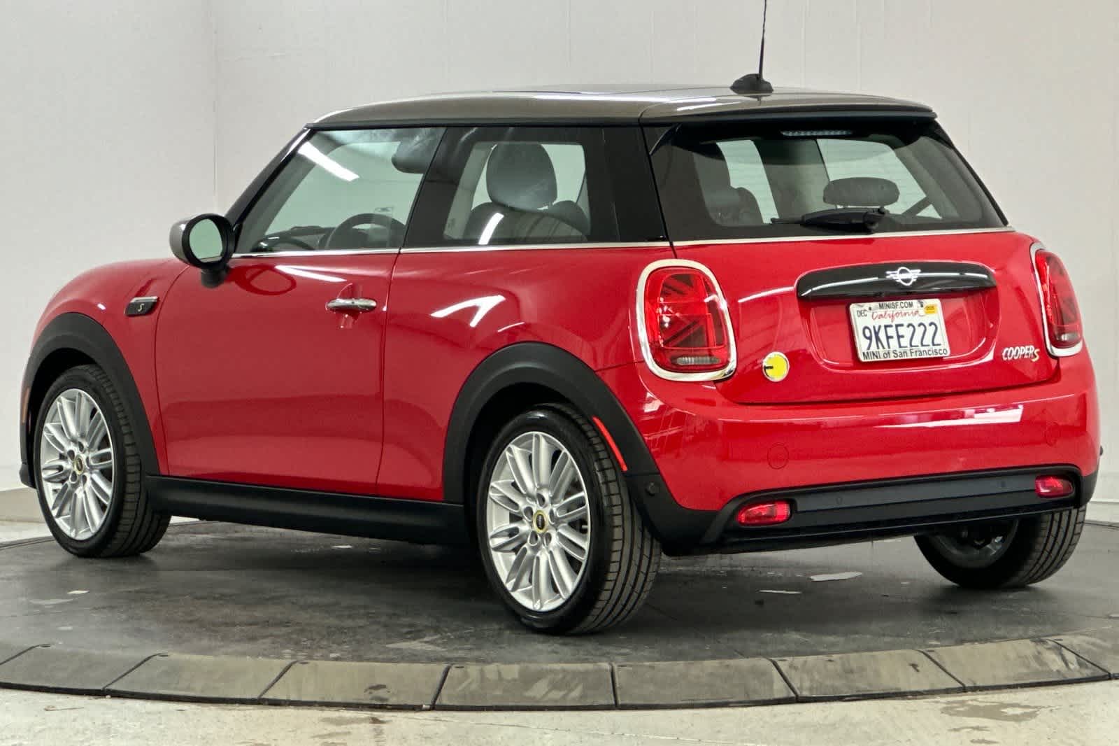 Thumbnail: 2024 MINI Cooper Hardtop - 6