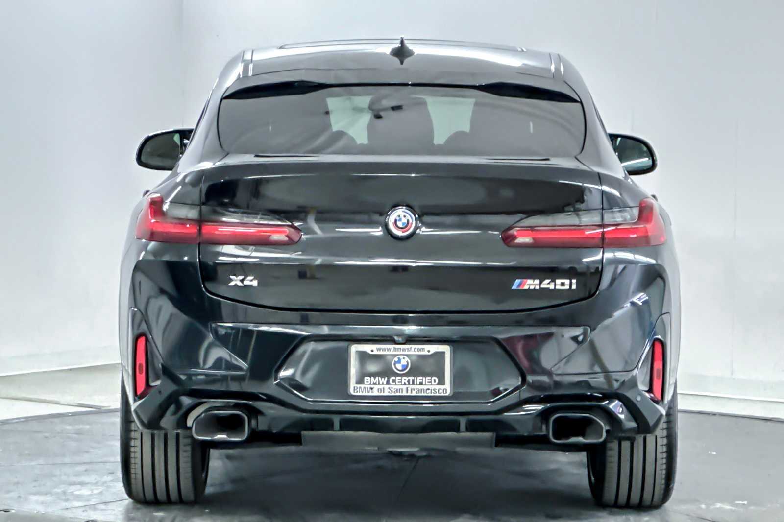 Thumbnail: 2023 BMW X4 - 7
