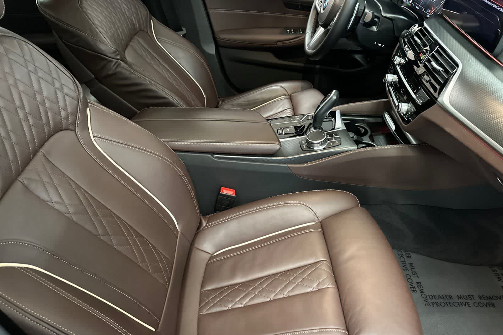 Thumbnail: 2023 BMW 5 Series - 15