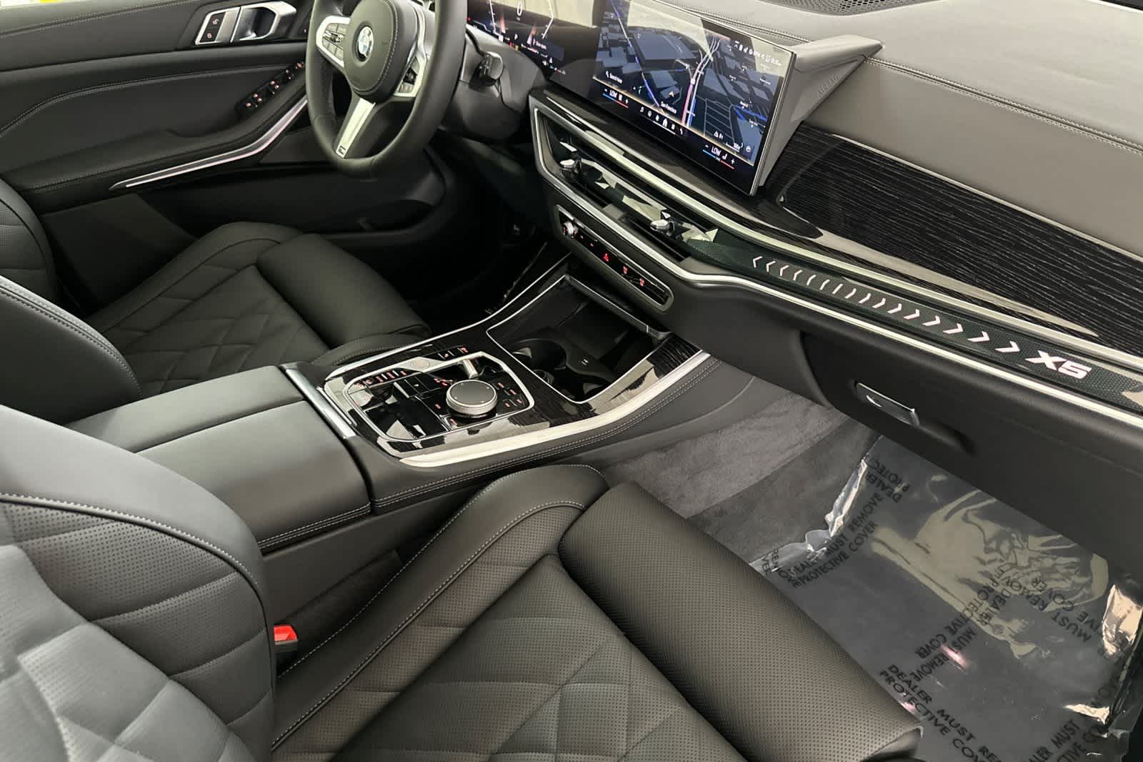 Thumbnail: 2026 BMW X5 - 16