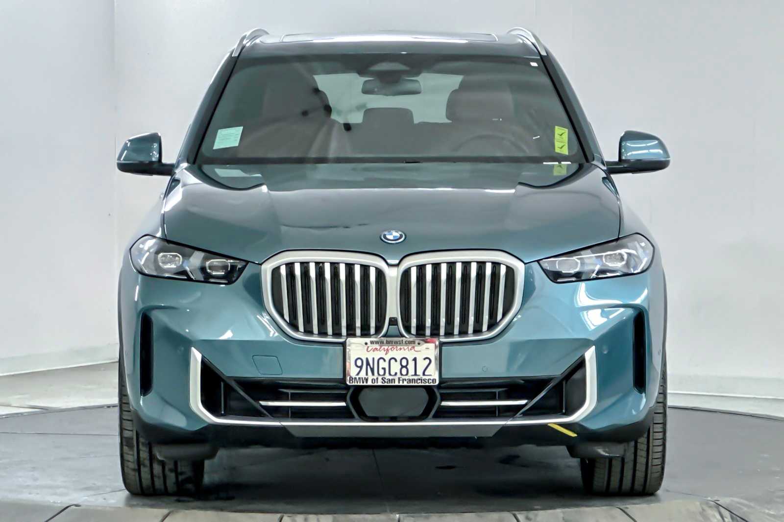 Thumbnail: 2025 BMW X5 - 10