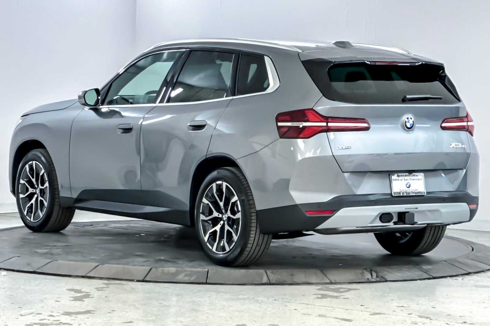 Thumbnail: 2026 BMW X3 - 6