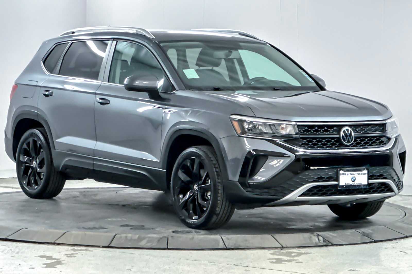 Thumbnail: 2022 Volkswagen Taos - 9